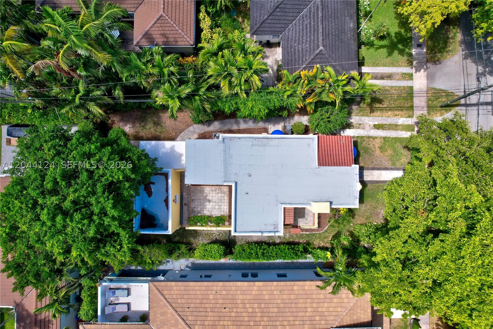 CORAL GABLES GRANADA SEC - Residential
