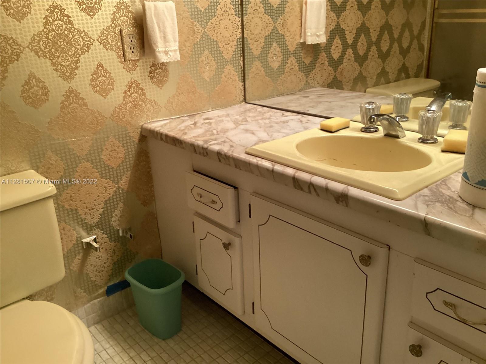FAIRWAYS RIVIERA CONDO - Residential