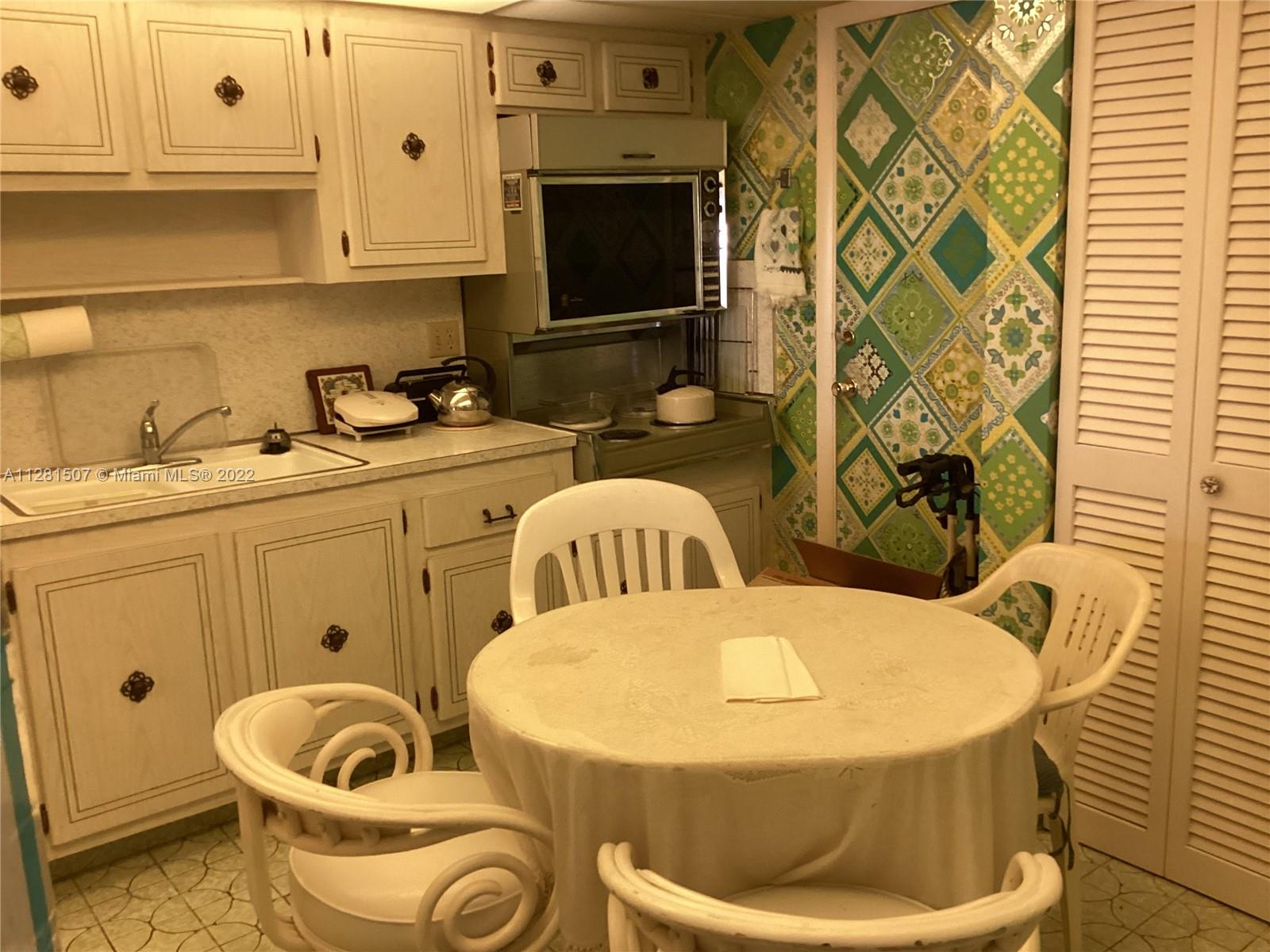 FAIRWAYS RIVIERA CONDO - Residential