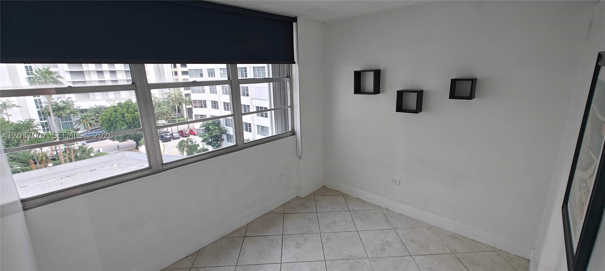 FOUR AMBASSADORS CONDO PH - Residential