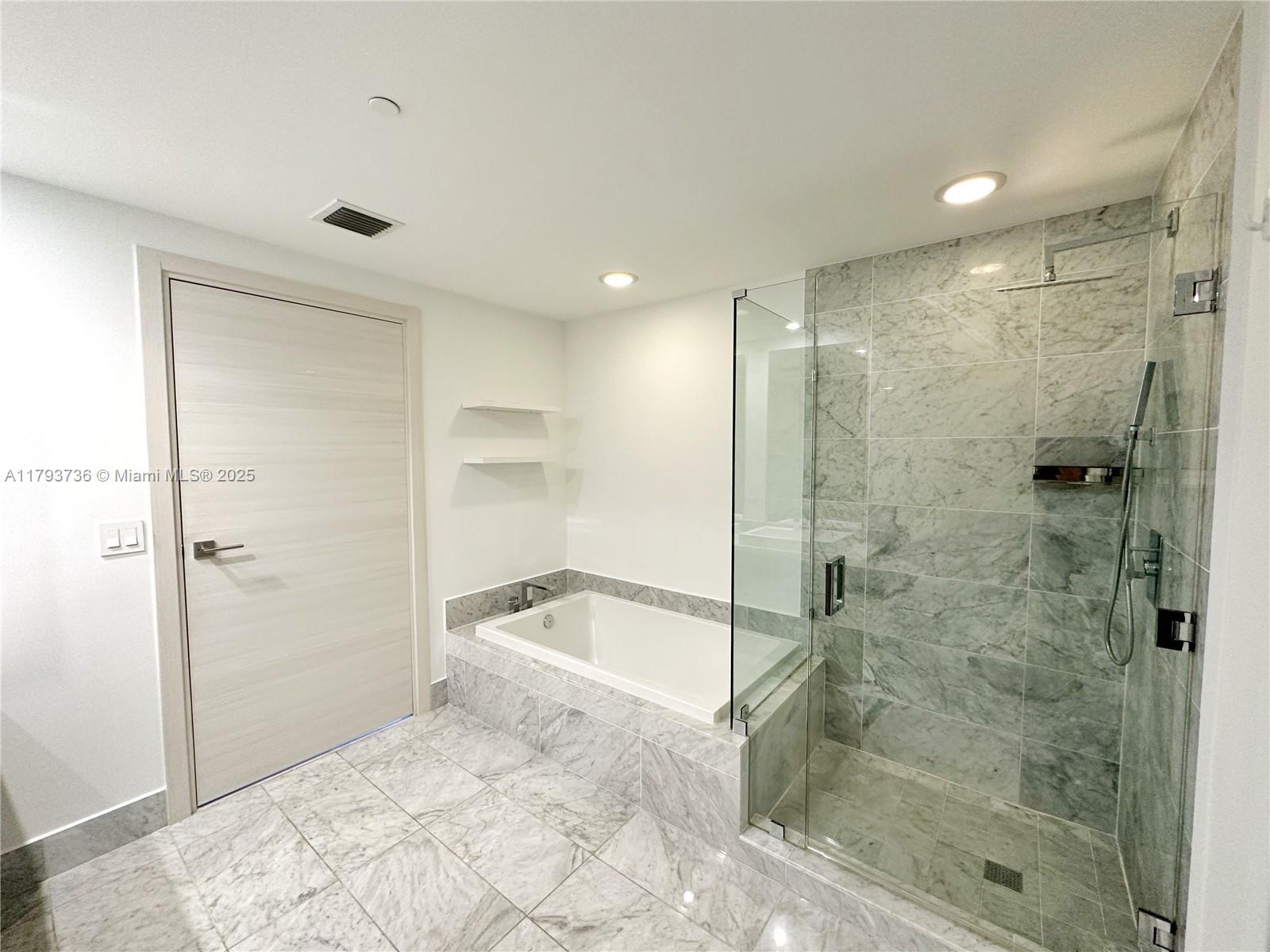 801 SMA RESIDENCES CONDO - Residential Lease