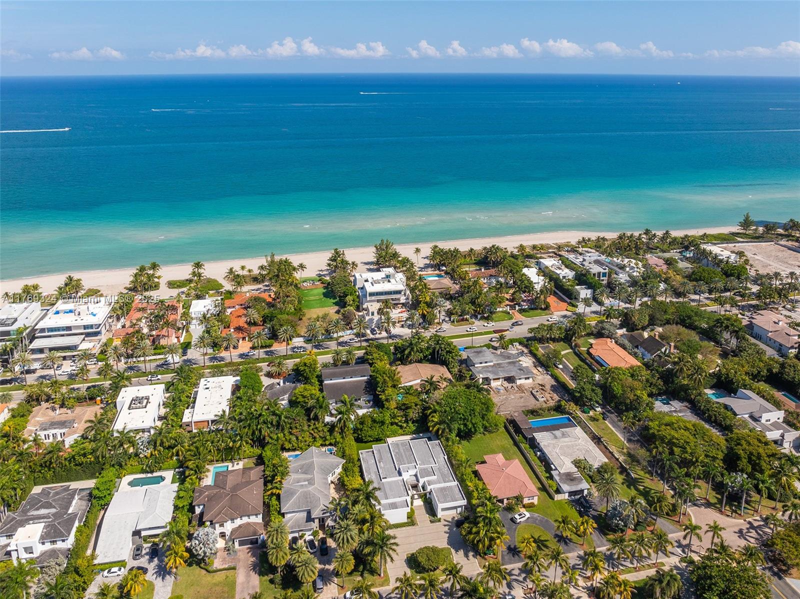 GOLDEN BEACH SEC C - Residential
