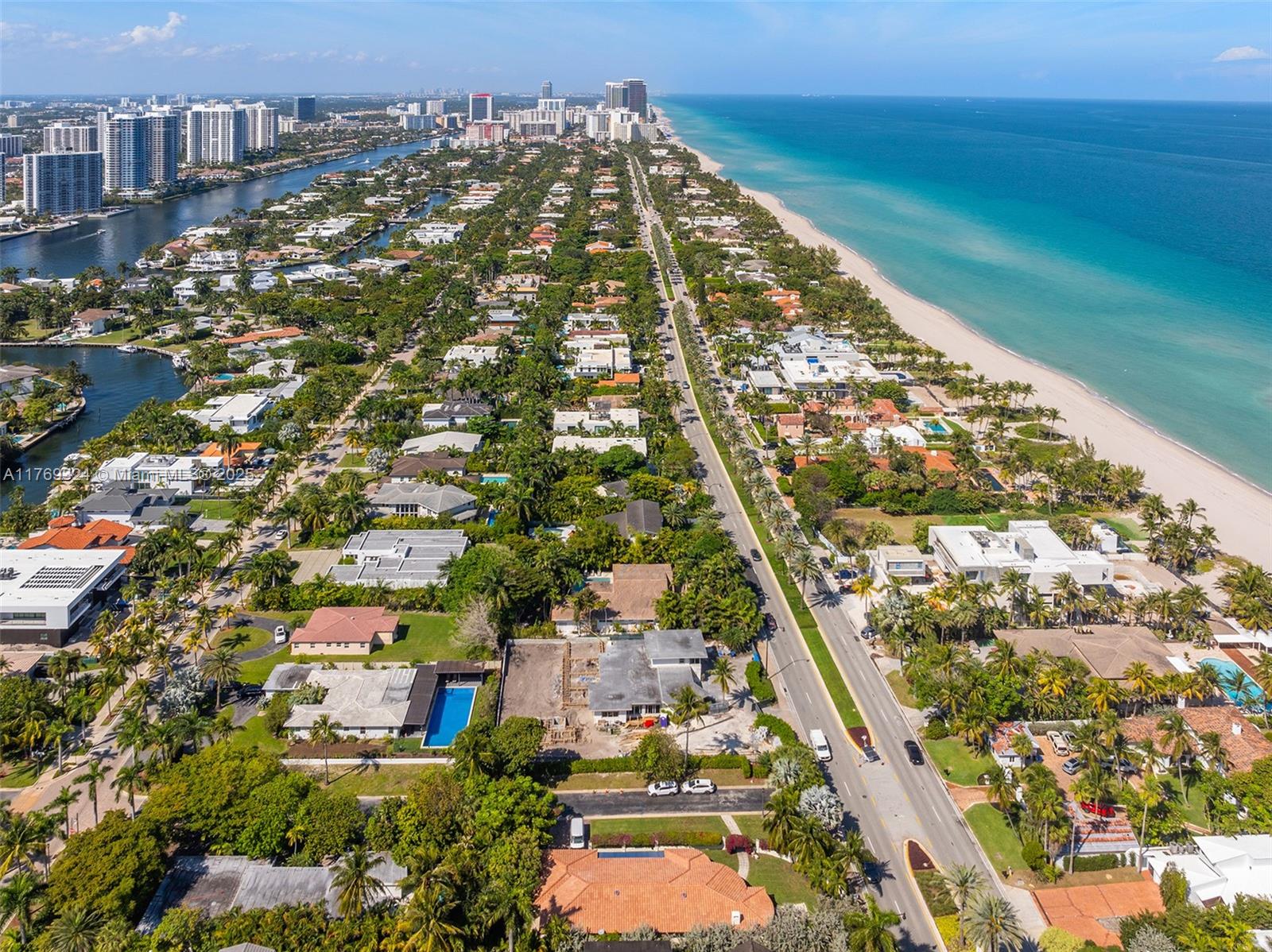 GOLDEN BEACH SEC C - Residential