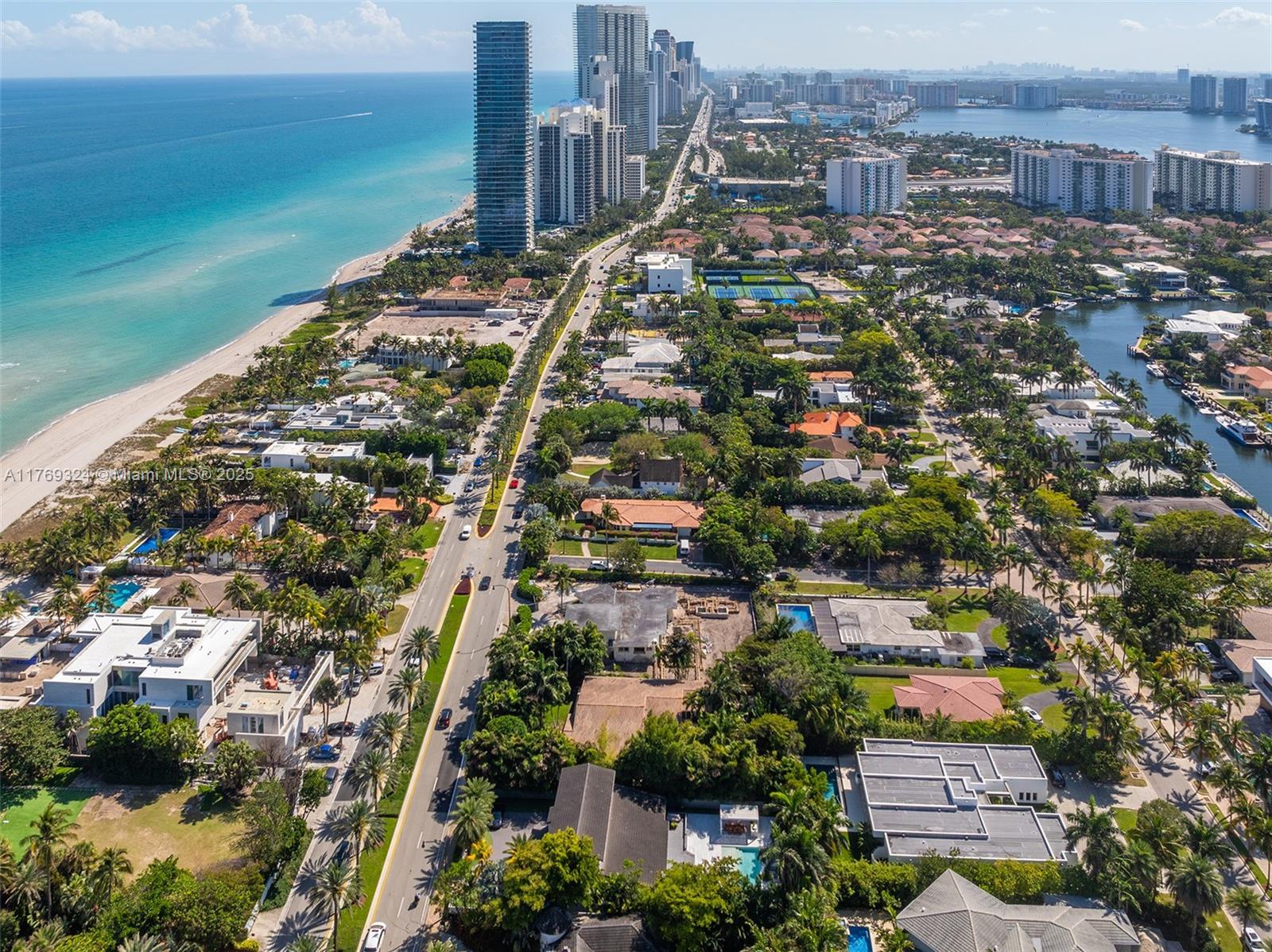 GOLDEN BEACH SEC C - Residential