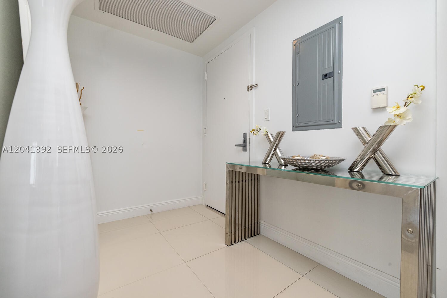 ICONBRICKELL CONDO NO 1 - Residential