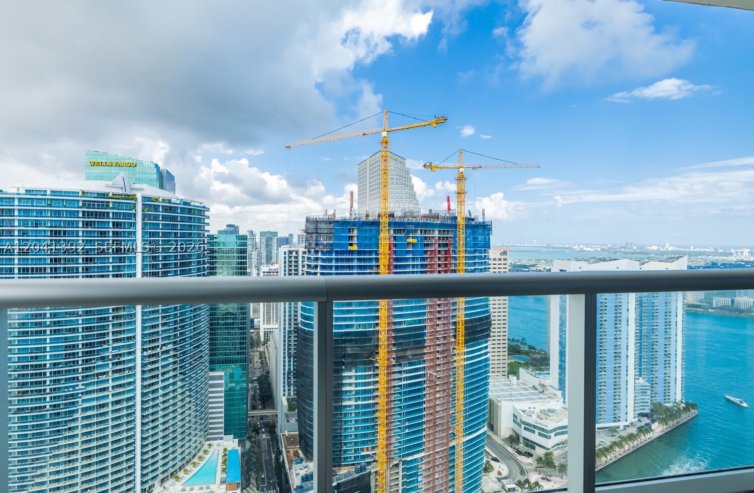 ICONBRICKELL CONDO NO 1 - Residential