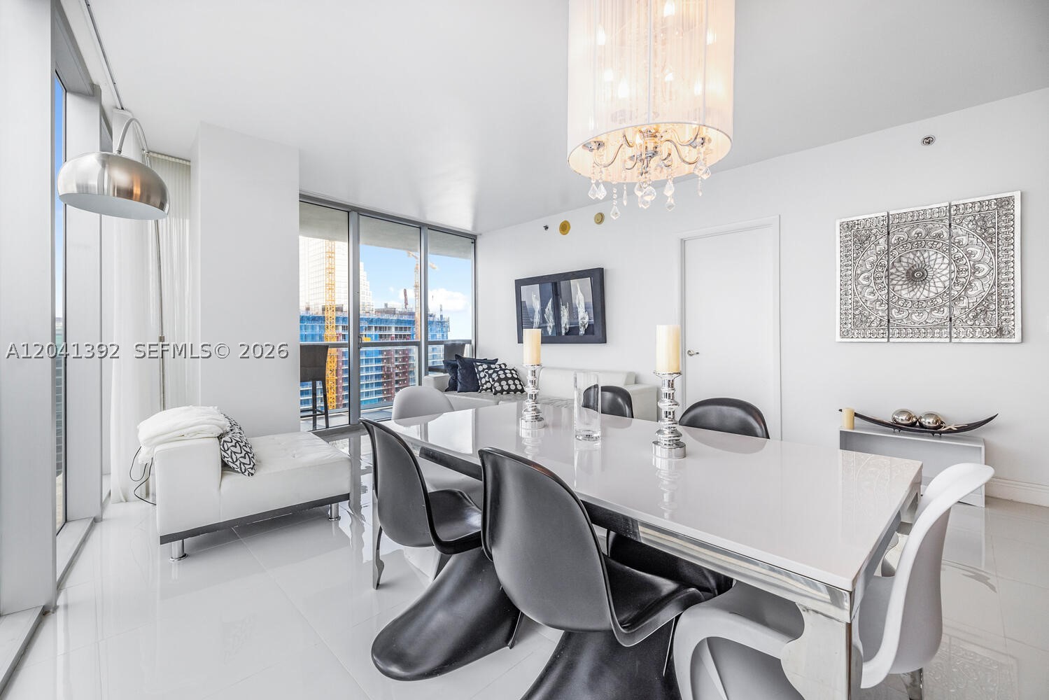ICONBRICKELL CONDO NO 1 - Residential