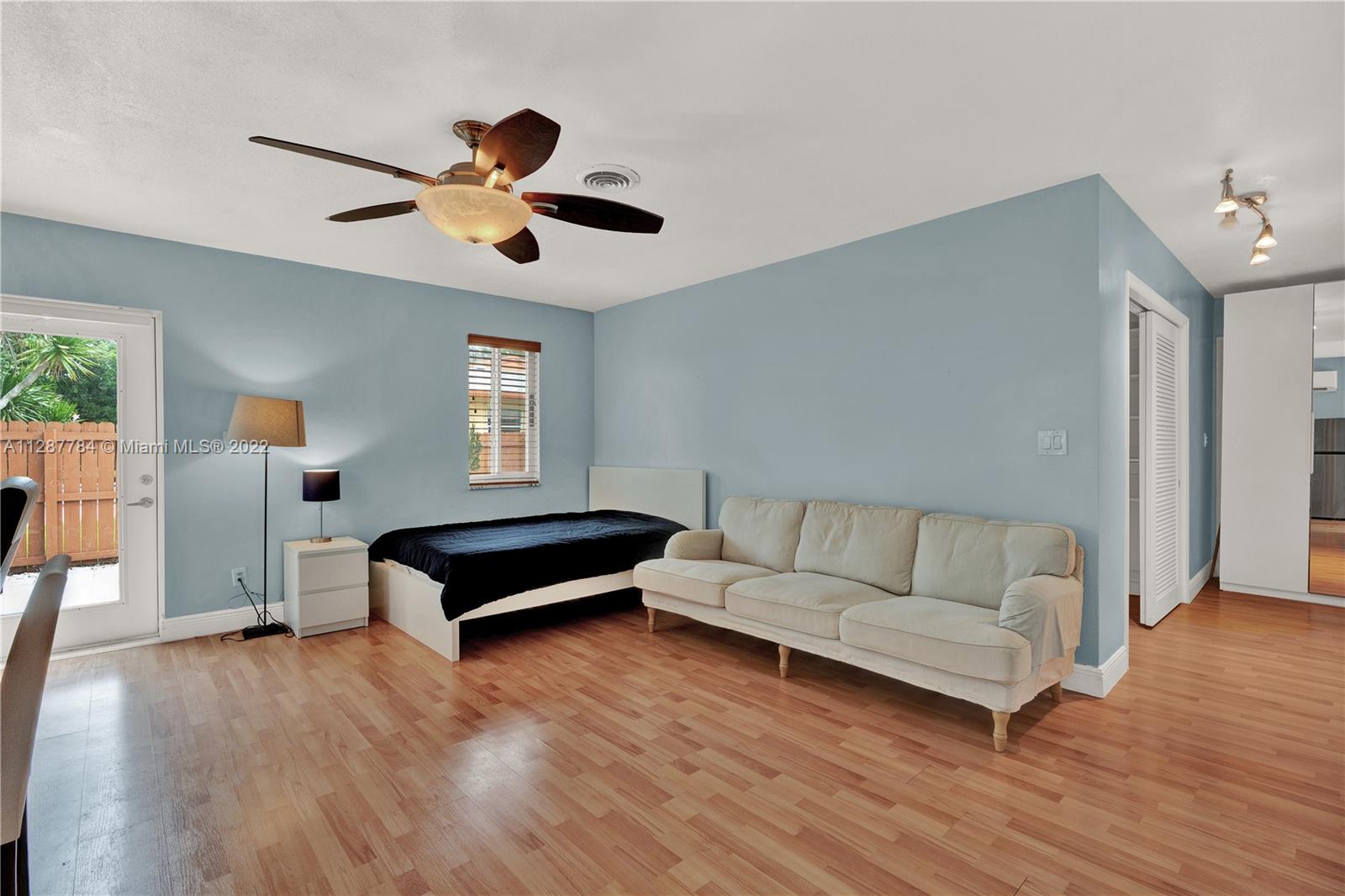 PLANTATION PARK 10 ADD - Residential Lease