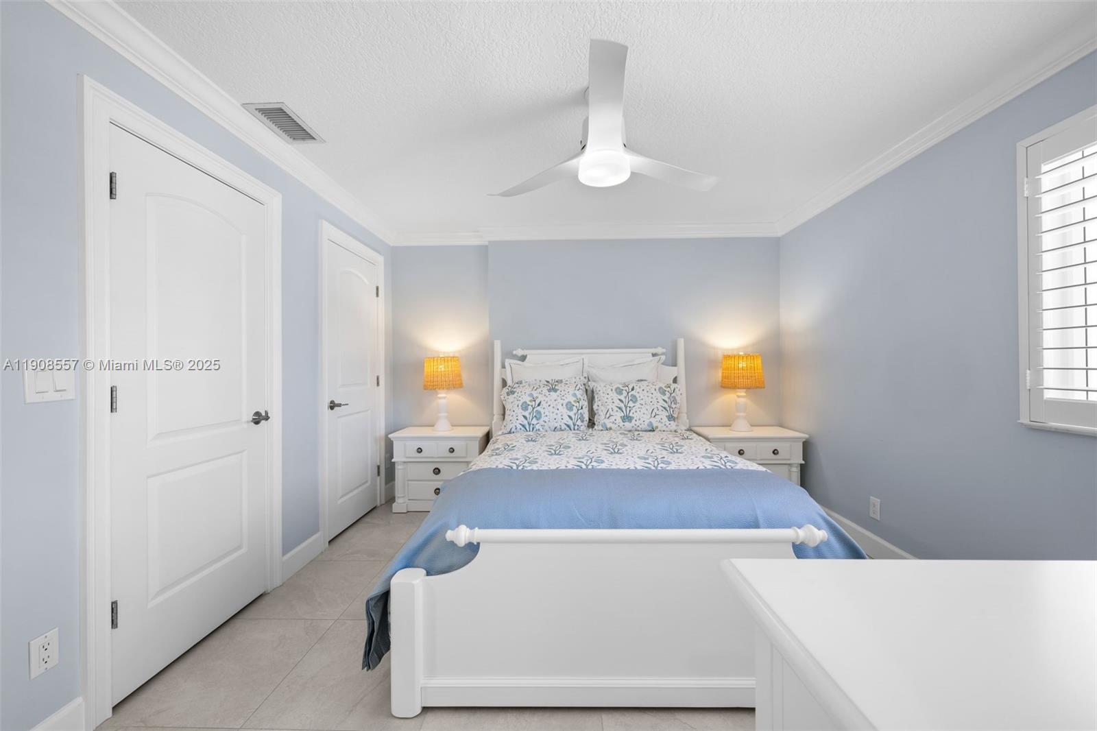 U S LEND LEASE PLAT NO ON - Residential