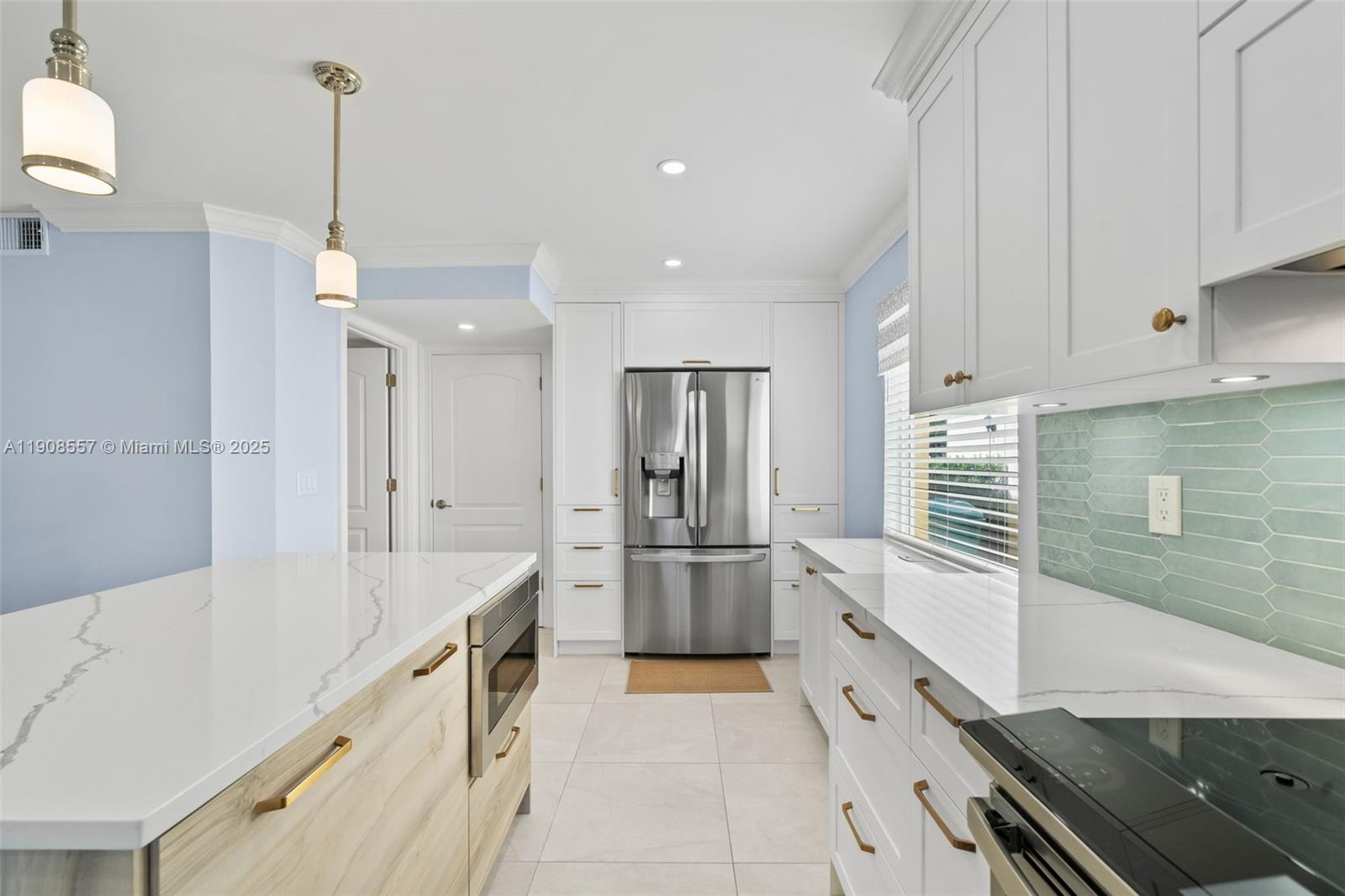 U S LEND LEASE PLAT NO ON - Residential