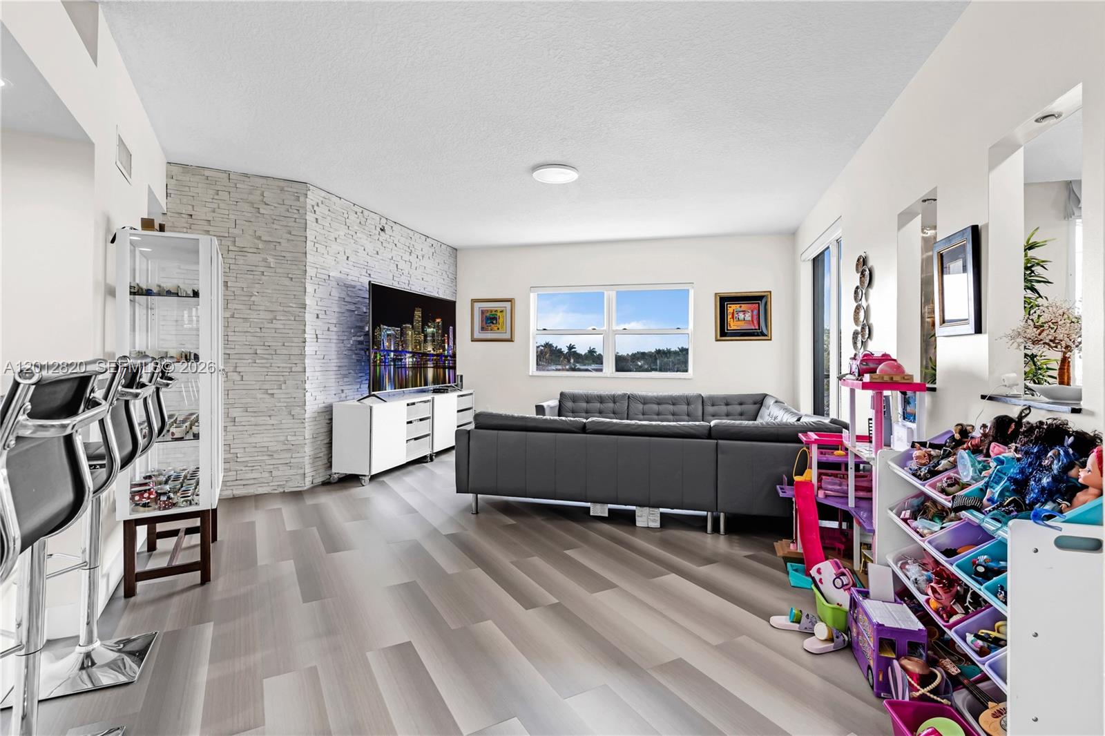 CAPTIVA CONDO B - Residential