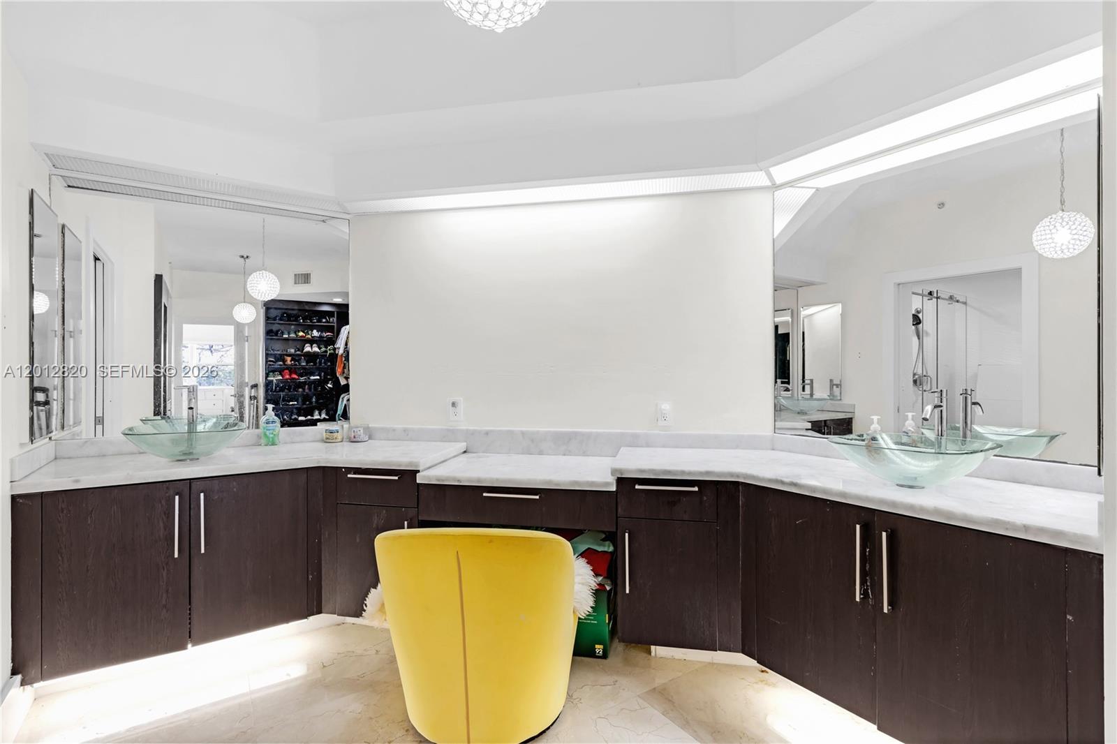 CAPTIVA CONDO B - Residential