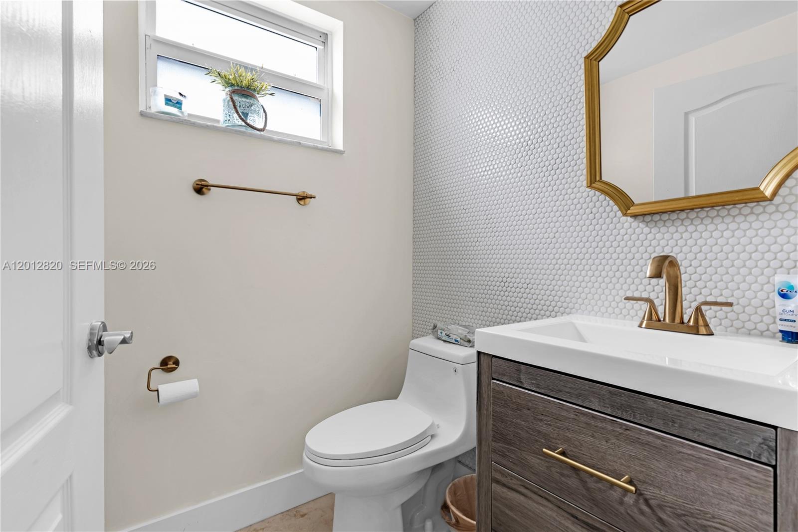 CAPTIVA CONDO B - Residential