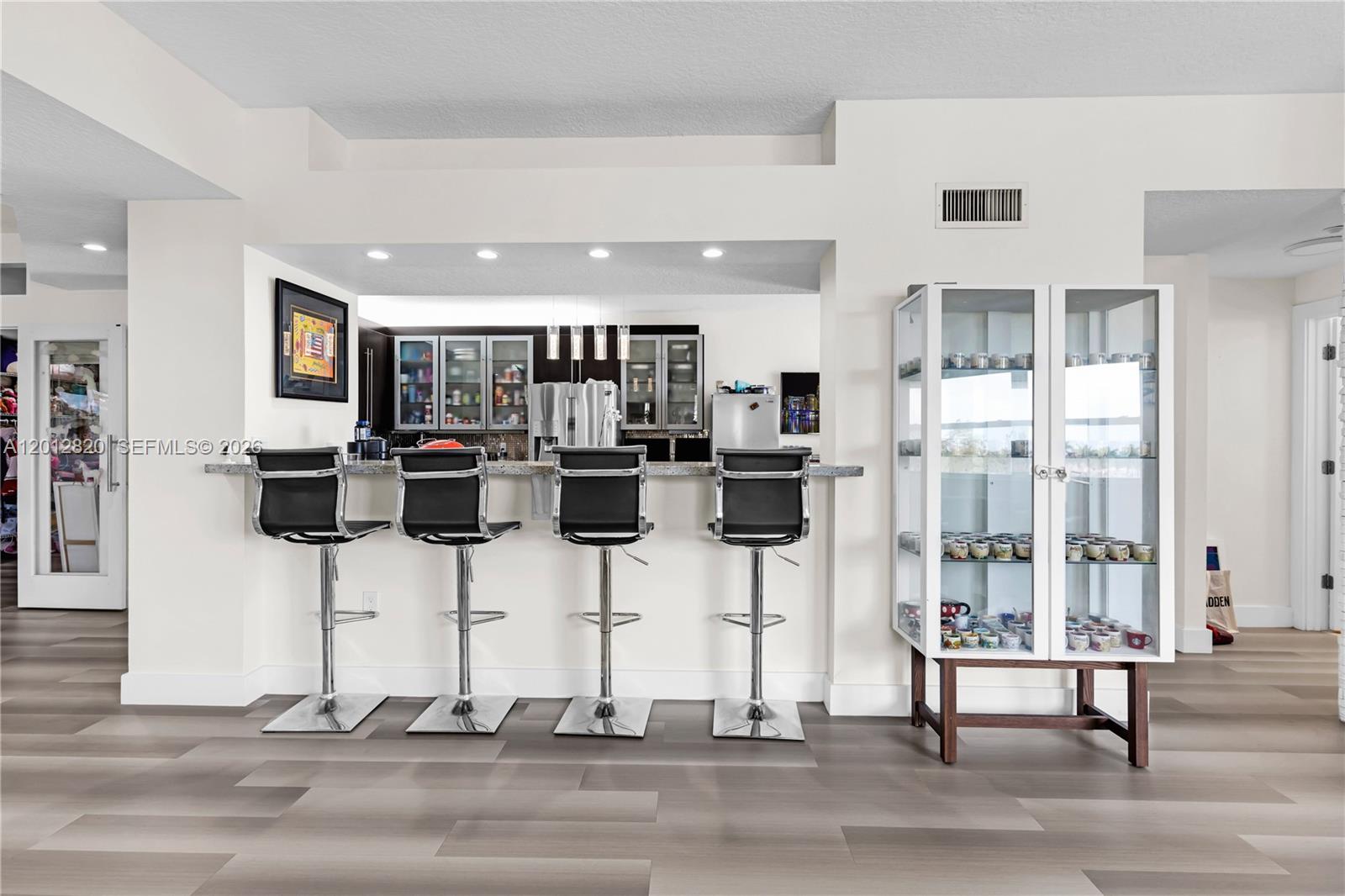 CAPTIVA CONDO B - Residential
