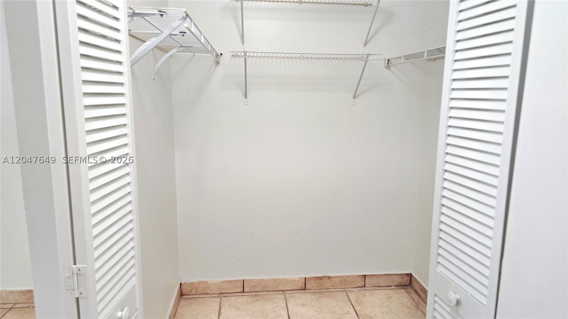 VILLA ENCANTADA CONDO NO - Residential Lease