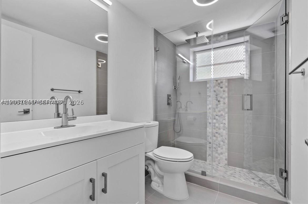 ALTOS DEL MAR NO 3 - Residential