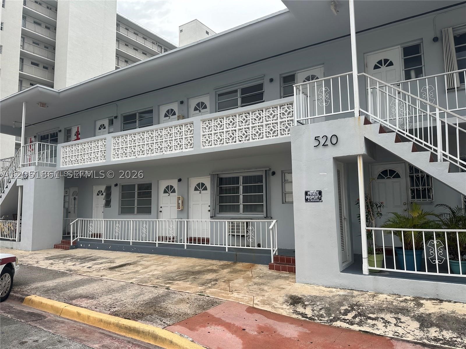 ALTOS DEL MAR NO 3 - Residential
