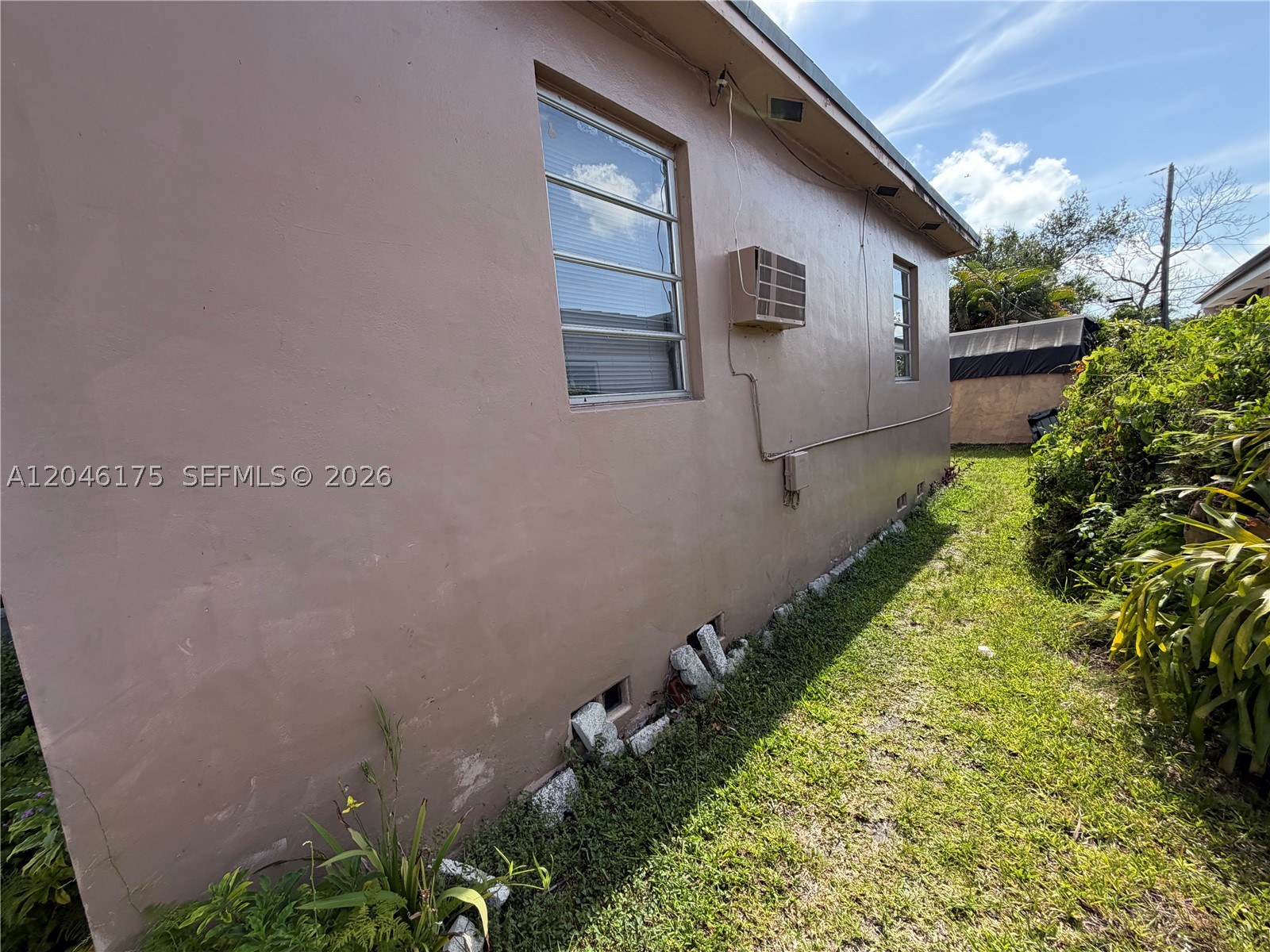 VALENTINE VILLAS - Residential Income