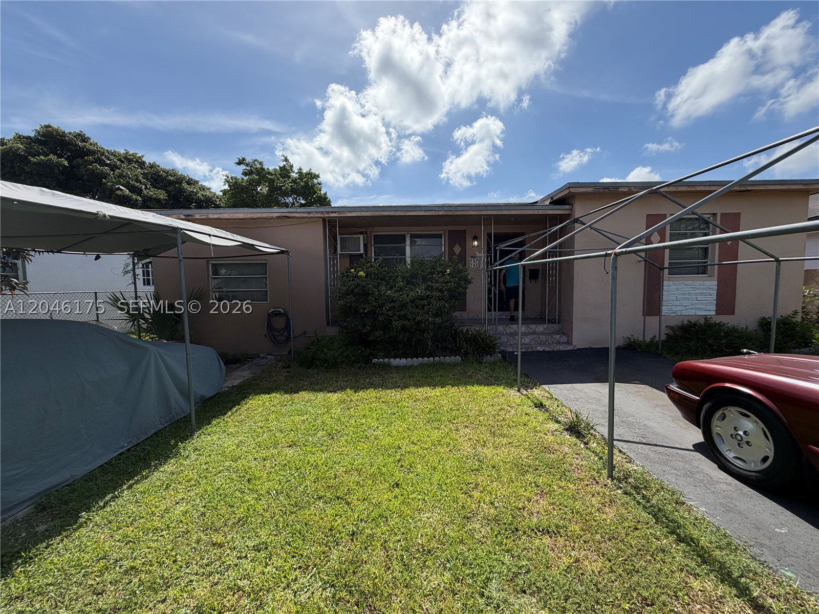 VALENTINE VILLAS - Residential Income