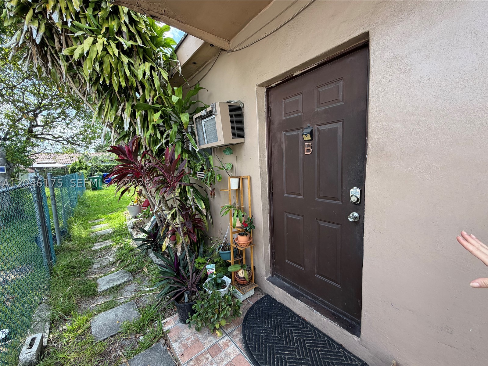 VALENTINE VILLAS - Residential Income