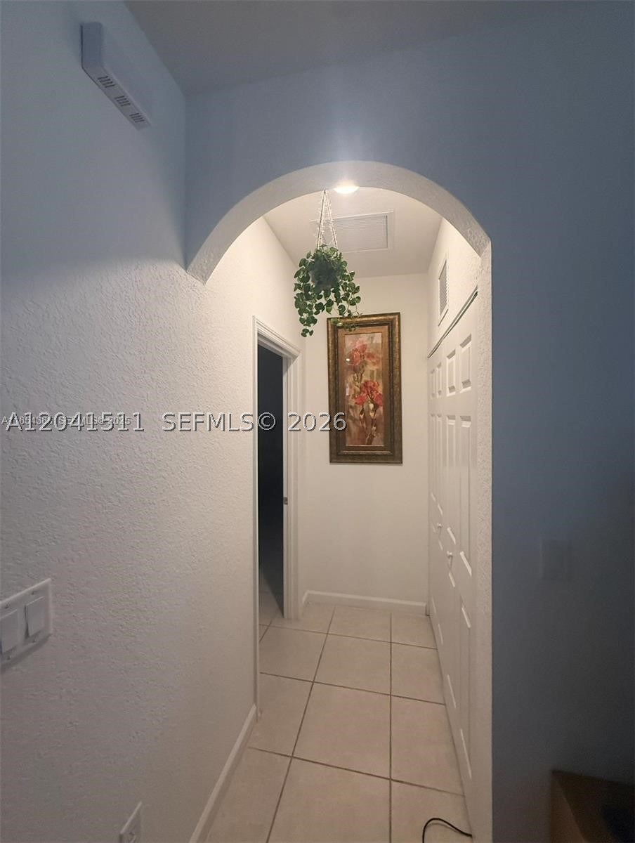 SILVER PALMS MIDTOWN - Residential