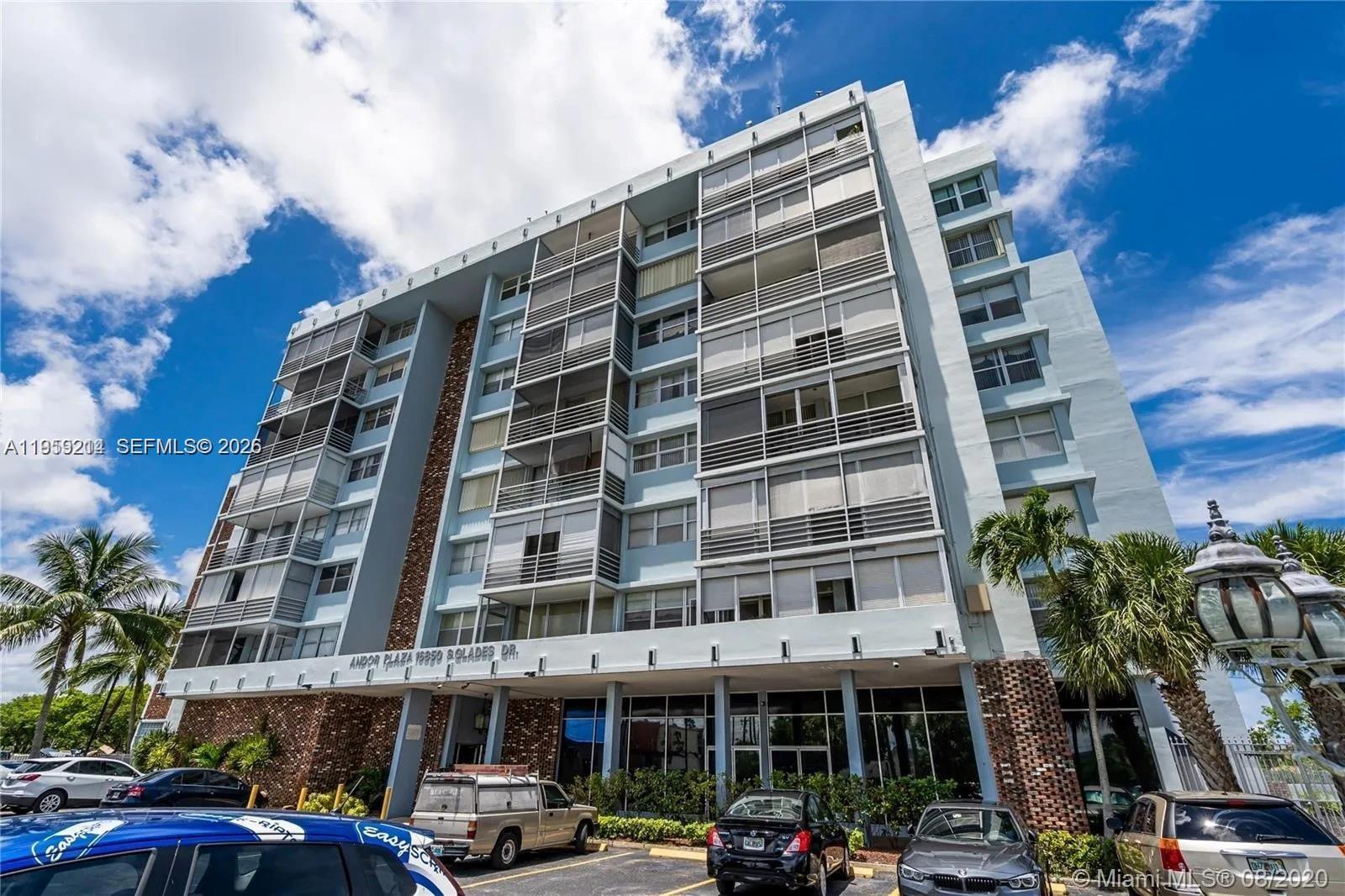 ANDOR PLAZA CONDO - Residential