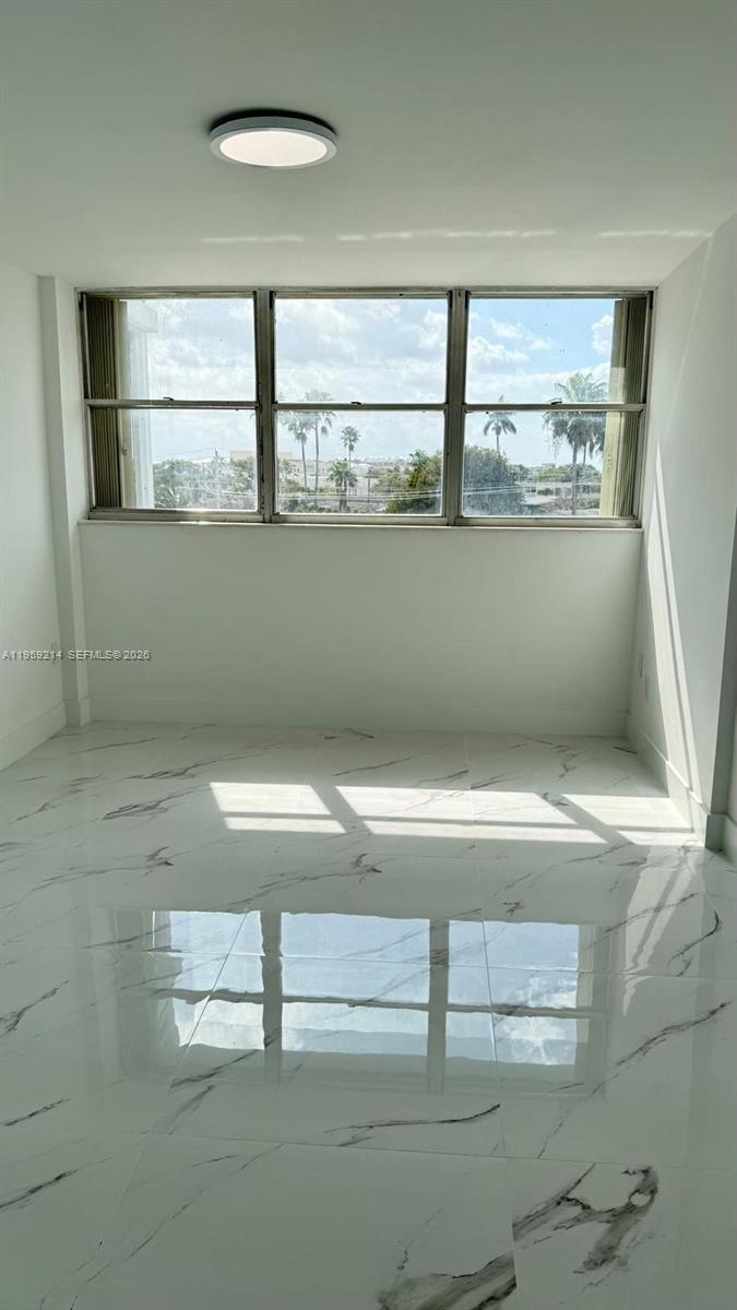 ANDOR PLAZA CONDO - Residential