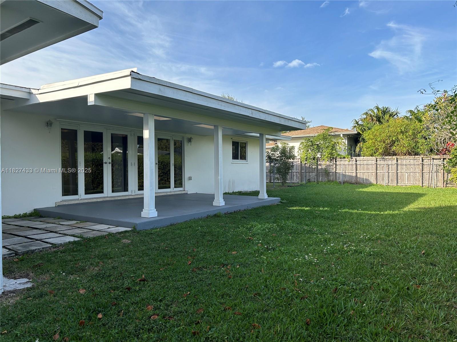Snapper Crk Park Un 1 - Residential Lease