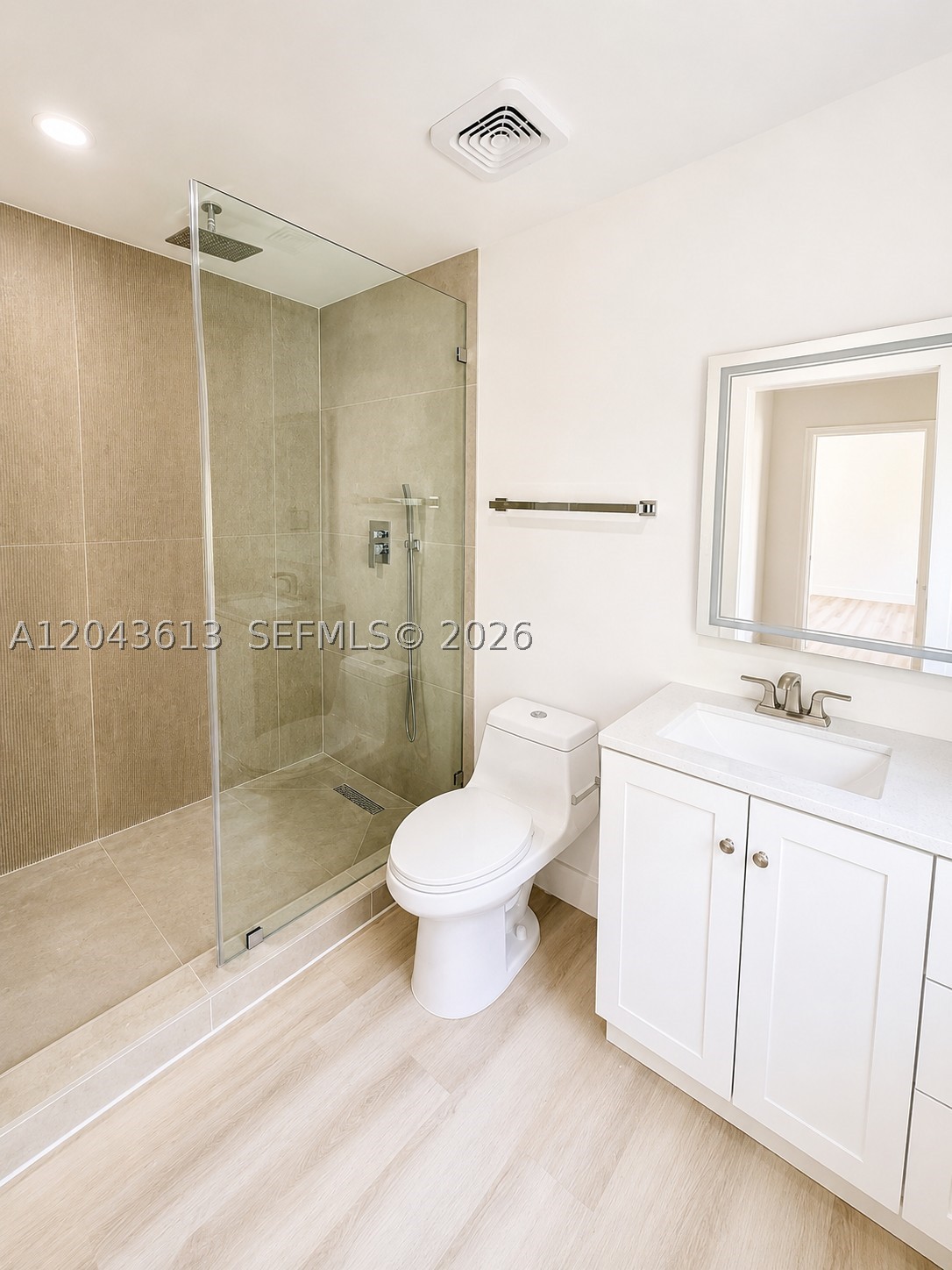 SUNSET ISLES SEC 4 - Residential