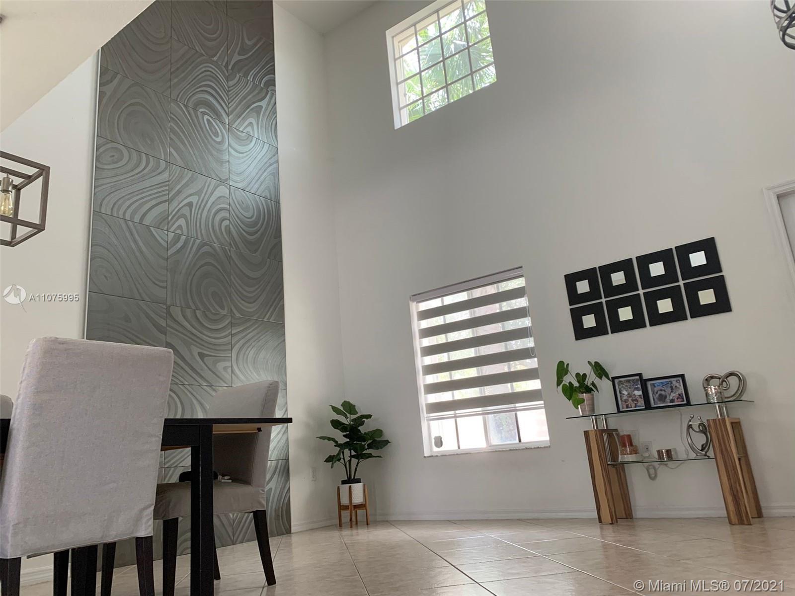 SILVER FALLS - Residential