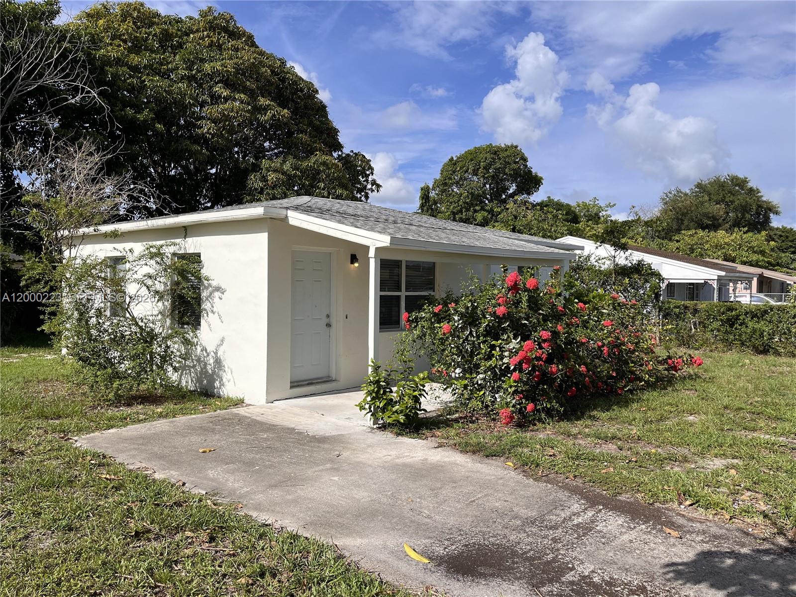 BISCAYNE RIVER GARDENS - Residential Lease