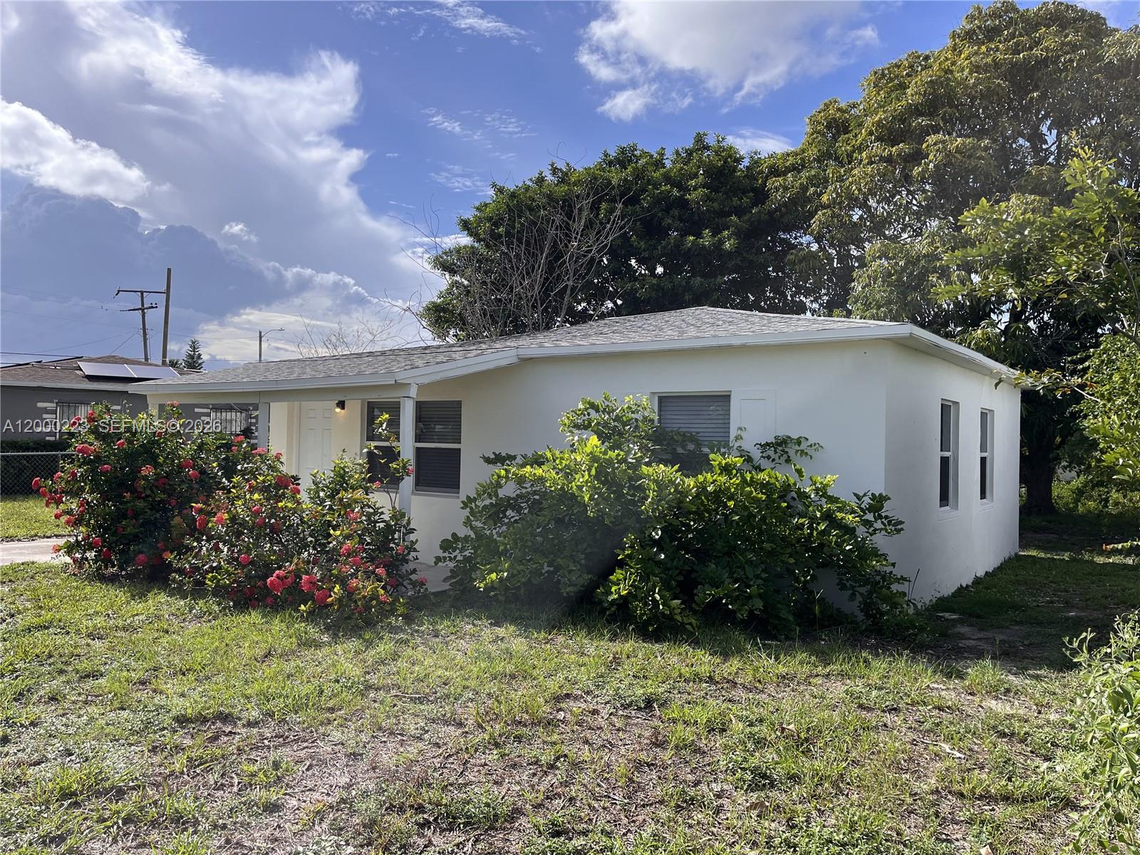 BISCAYNE RIVER GARDENS - Residential Lease