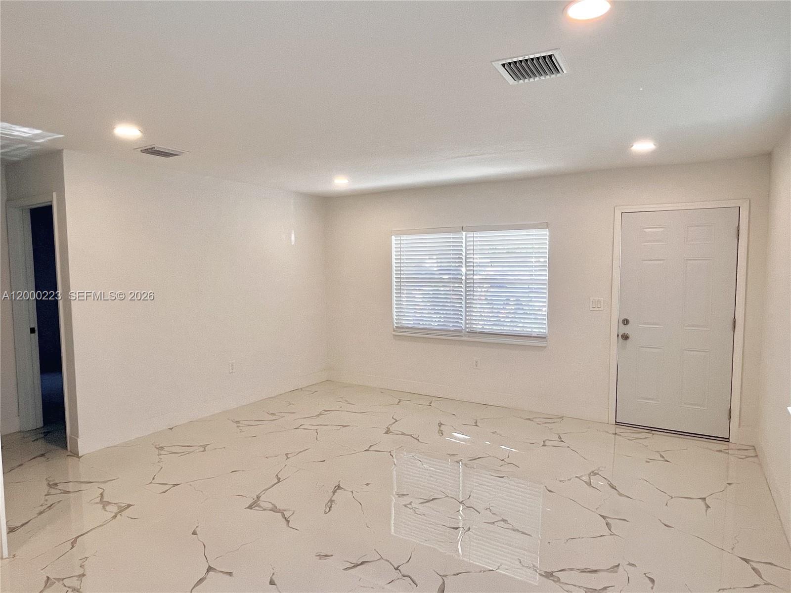 BISCAYNE RIVER GARDENS - Residential Lease