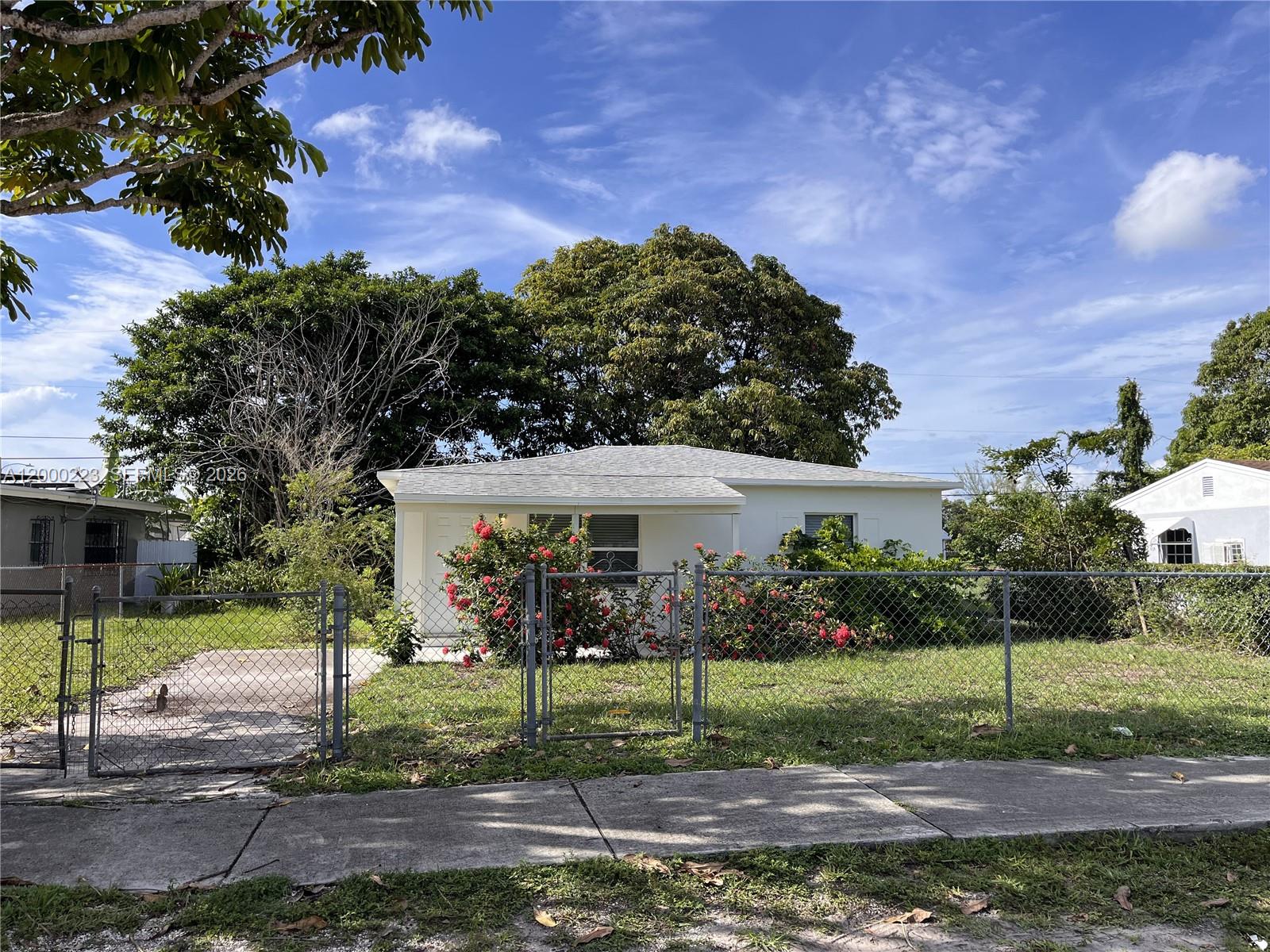 BISCAYNE RIVER GARDENS - Residential Lease