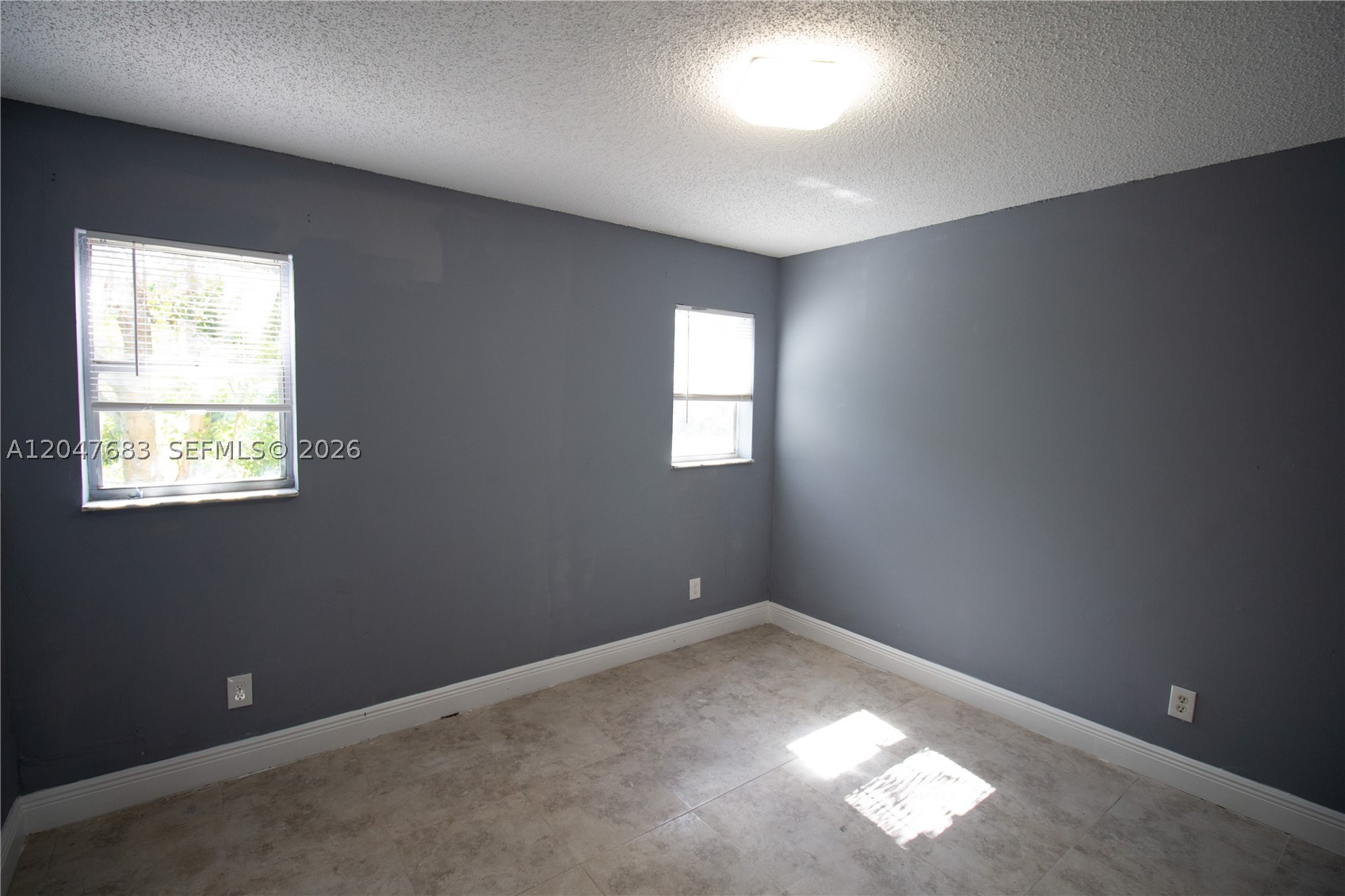 GOLDEN HEIGHTS - Residential Lease
