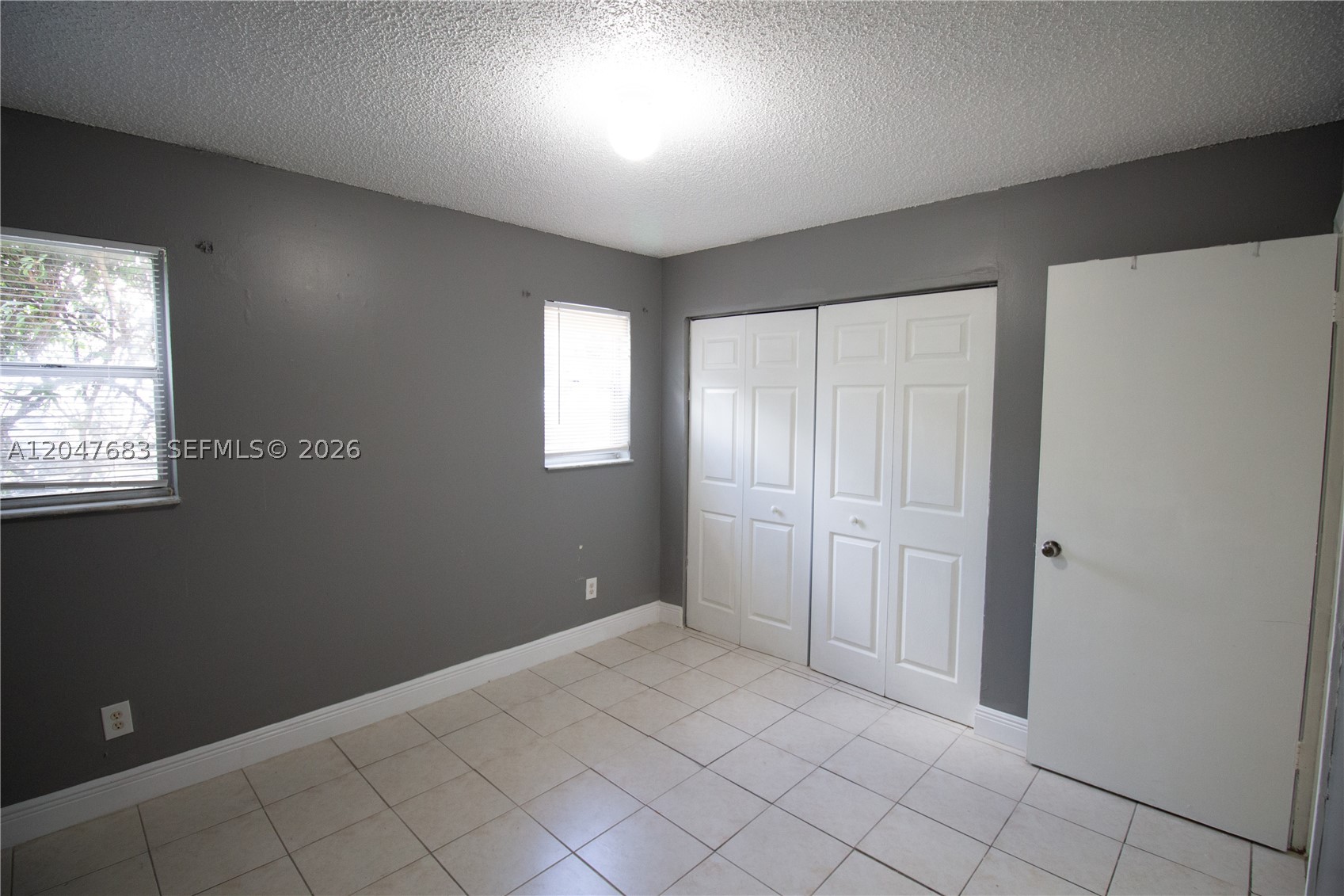 GOLDEN HEIGHTS - Residential Lease