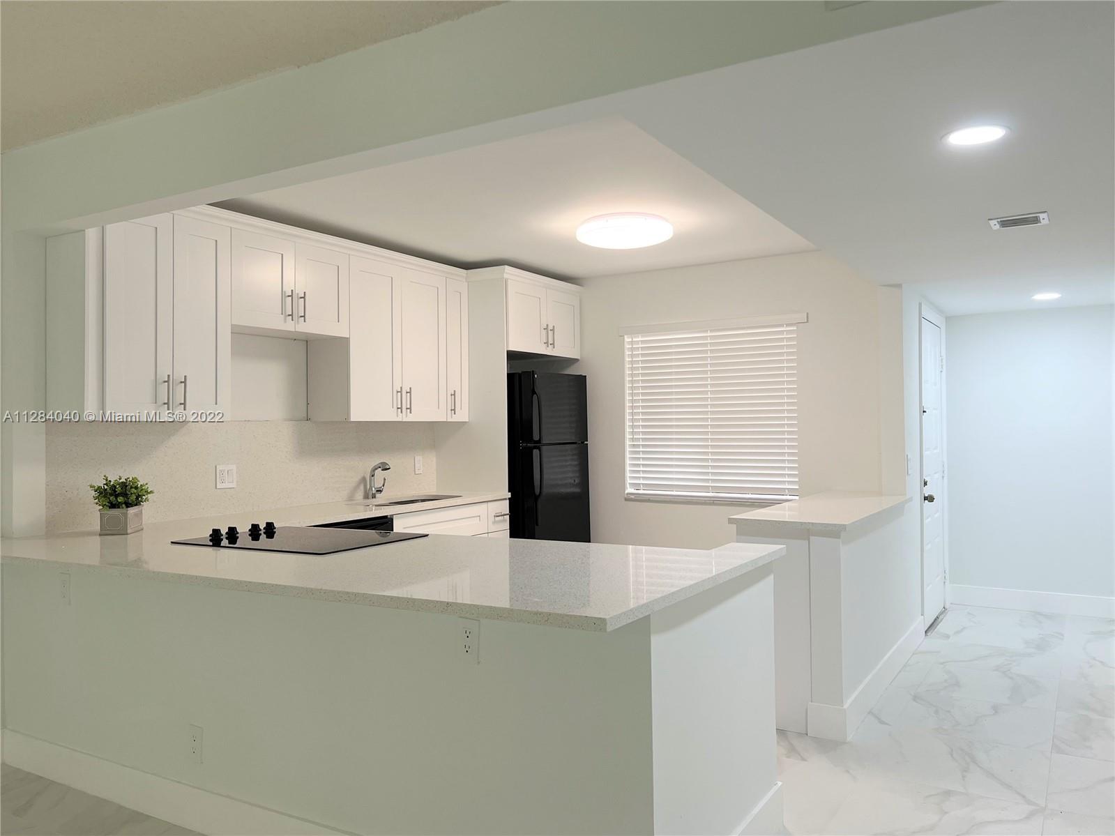 WESTON LAKES 21 INC CONDO - Residential Lease