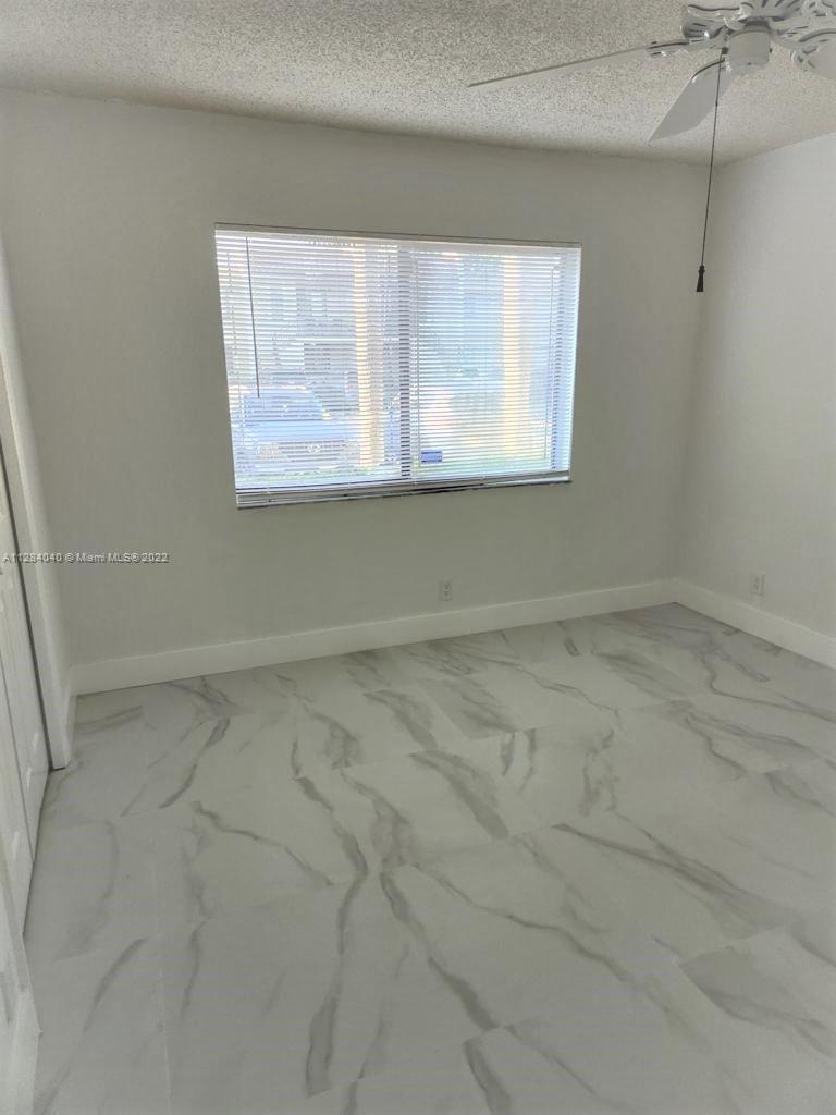 WESTON LAKES 21 INC CONDO - Residential Lease