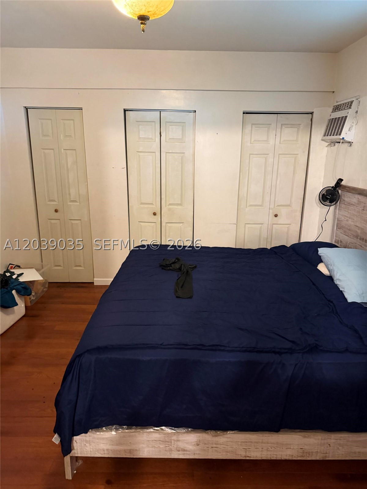 QUEENS PARK - Residential