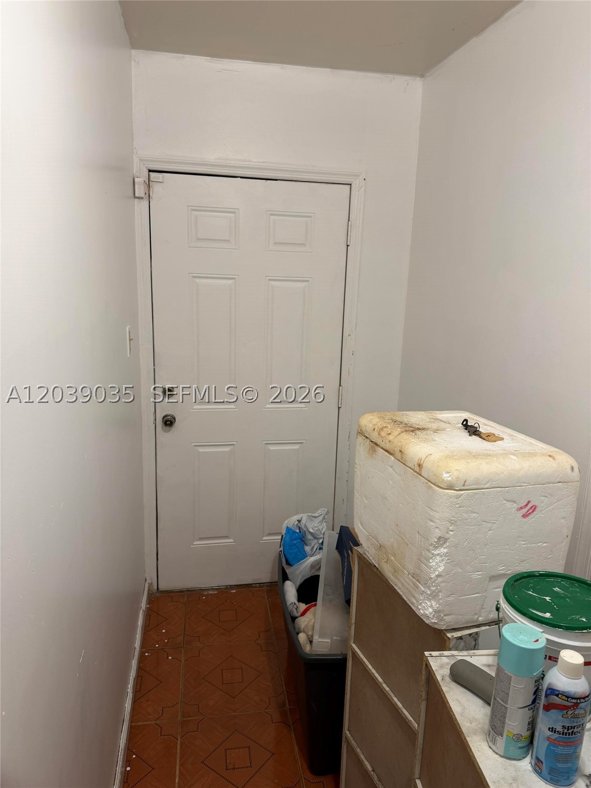 QUEENS PARK - Residential