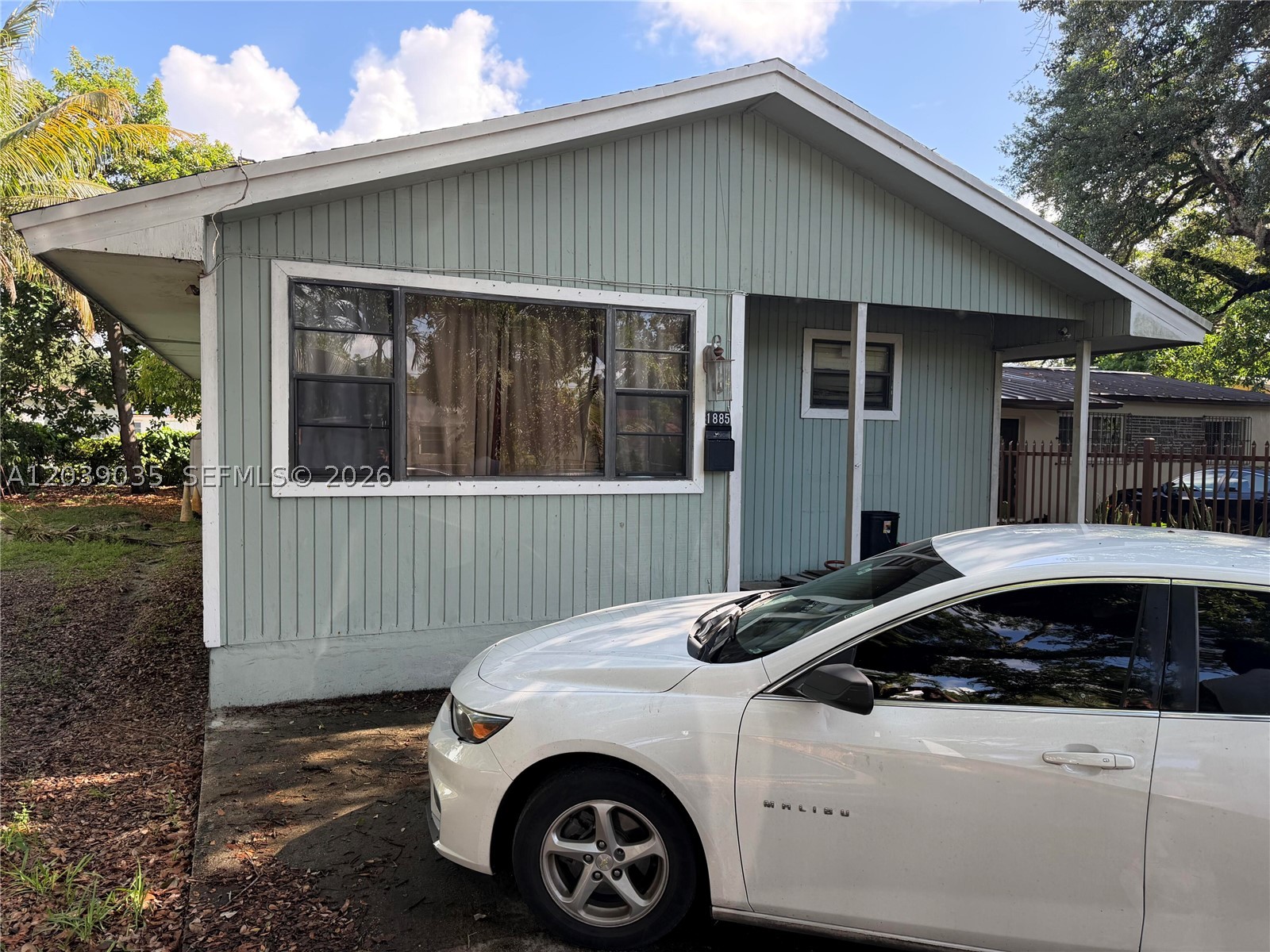 Spacious and versatile 3 bedroom, 2-bath with and extra room that can be used as an office or 4th bedroom offering approximately 1,400 square feet of living space on a generously sized lot in a convenient Miami location. Originally a 2-bedroom home, the property has been expanded to provide significantly more living space,

The home features a roof installed in 2020, a functional layout with multiple living areas, and substantial value-add potential. Conveniently located near major highways, shopping, dining, schools, and public transportation. The house is walking distance to the Henry Reeves Elementary School.
