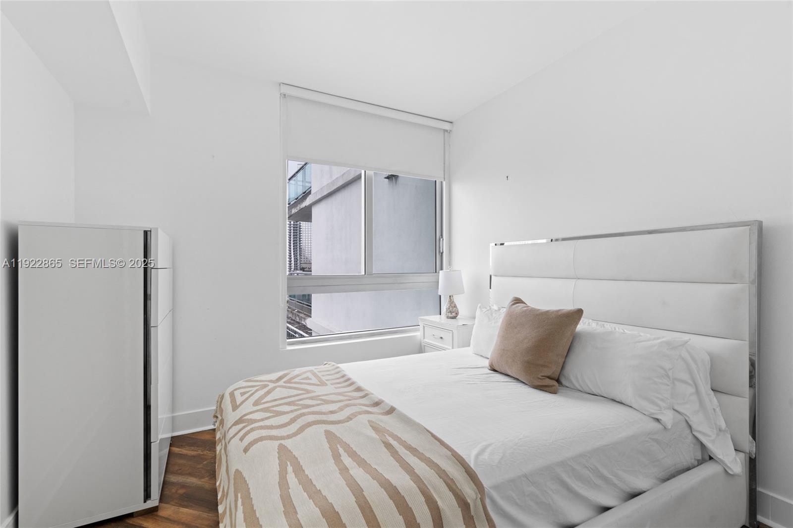 WIND CONDO - Residential Lease