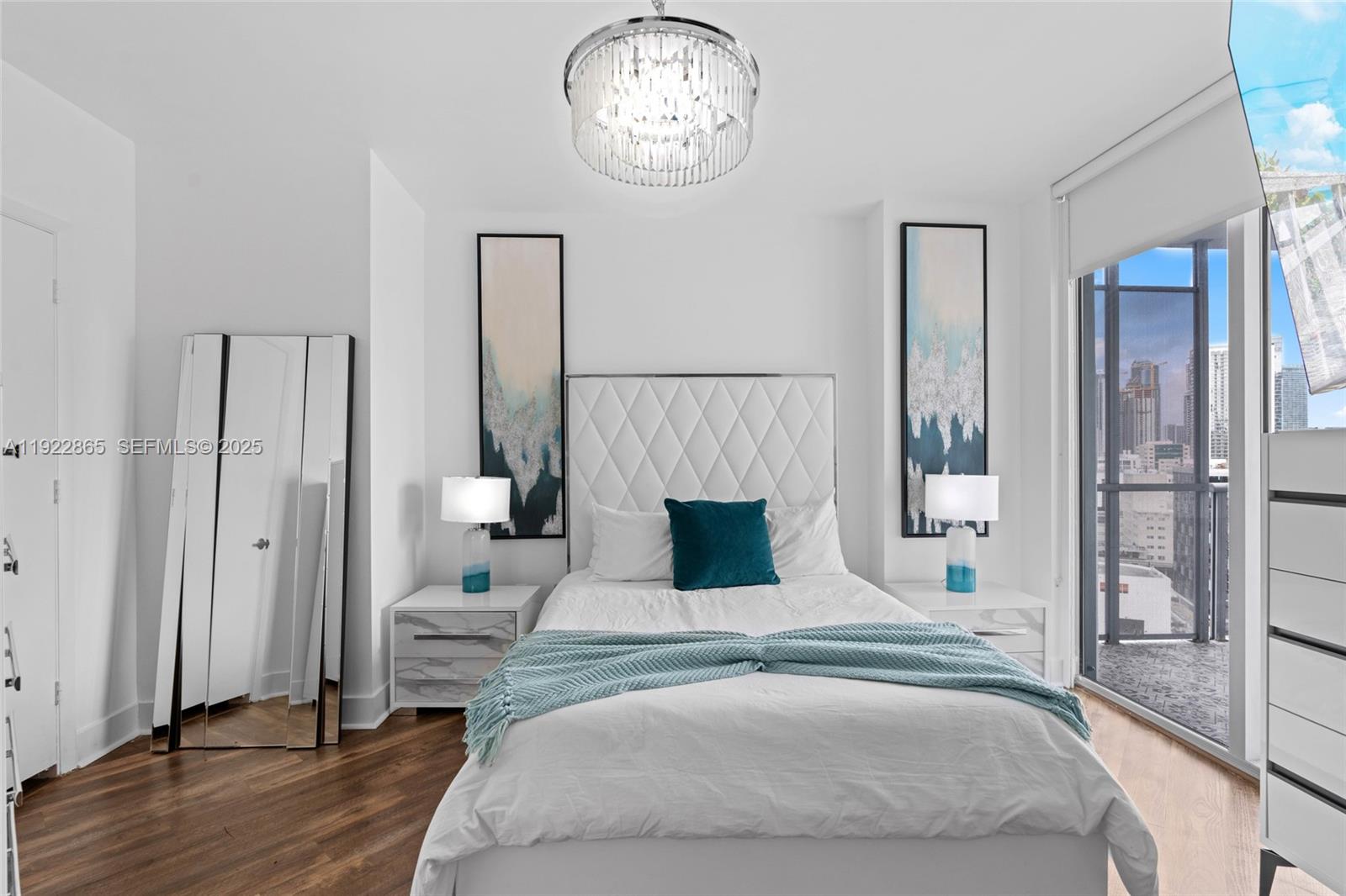 WIND CONDO - Residential Lease