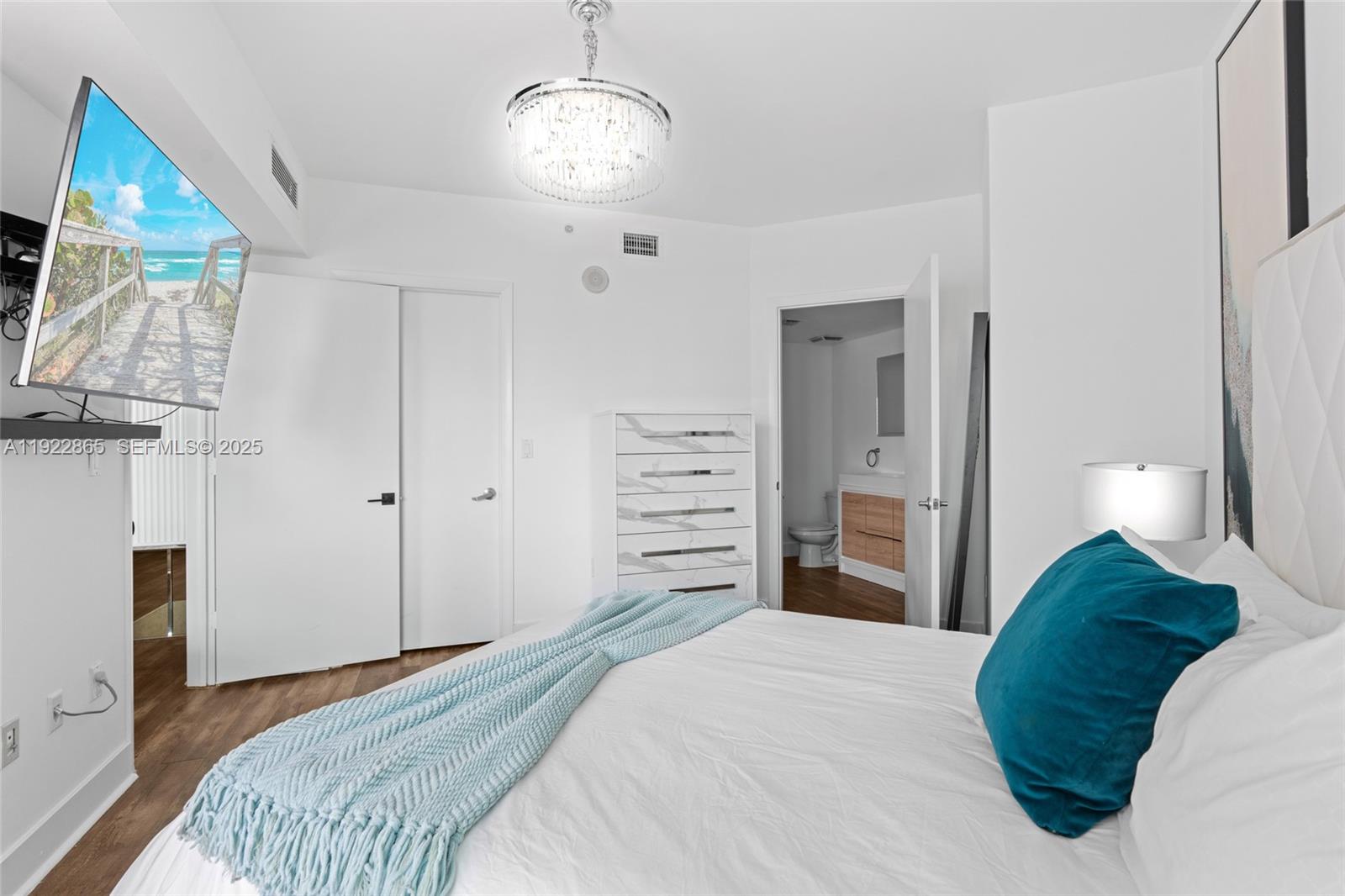 WIND CONDO - Residential Lease