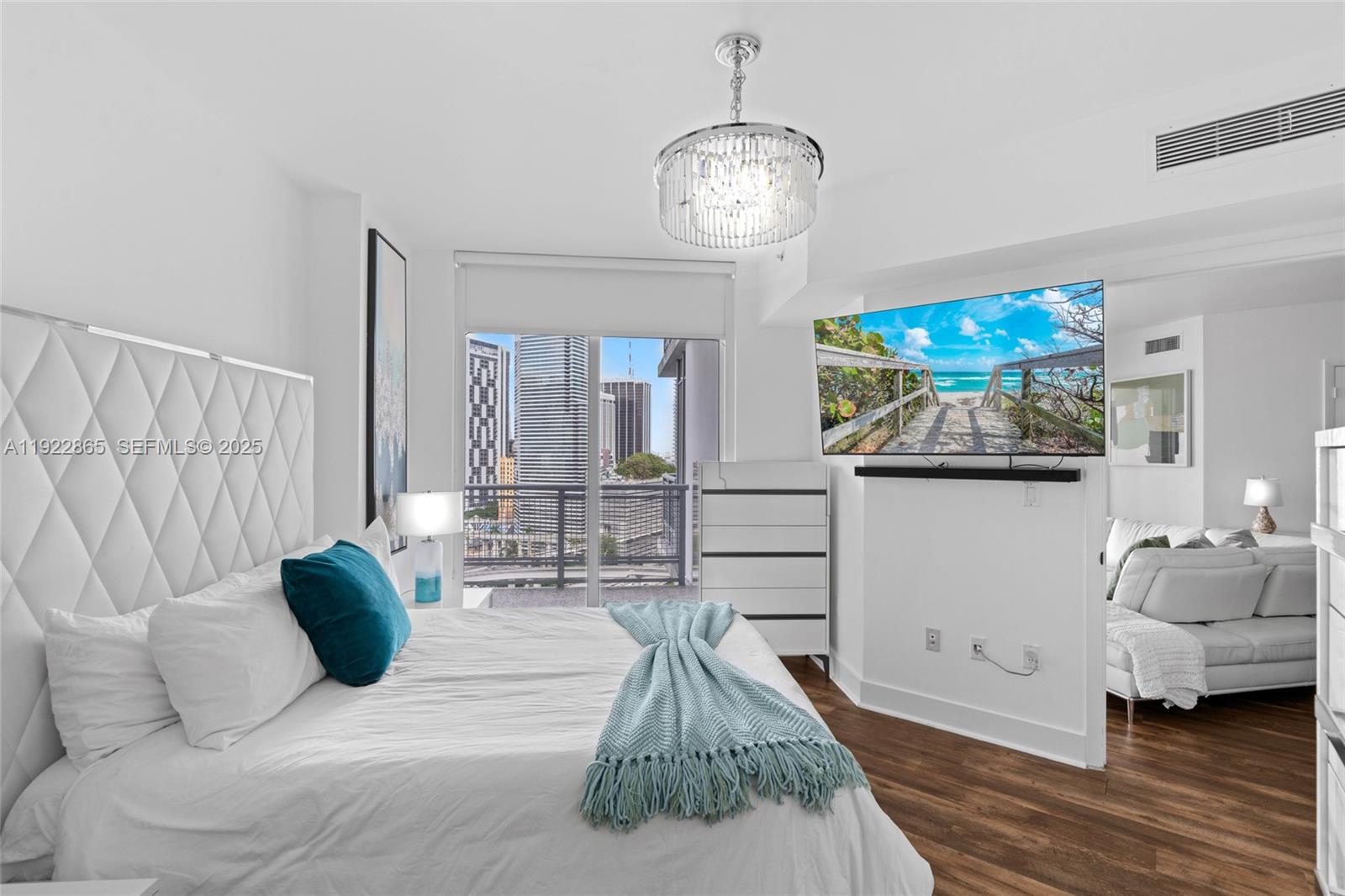 WIND CONDO - Residential Lease