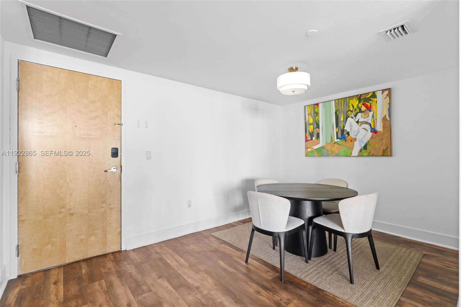 WIND CONDO - Residential Lease