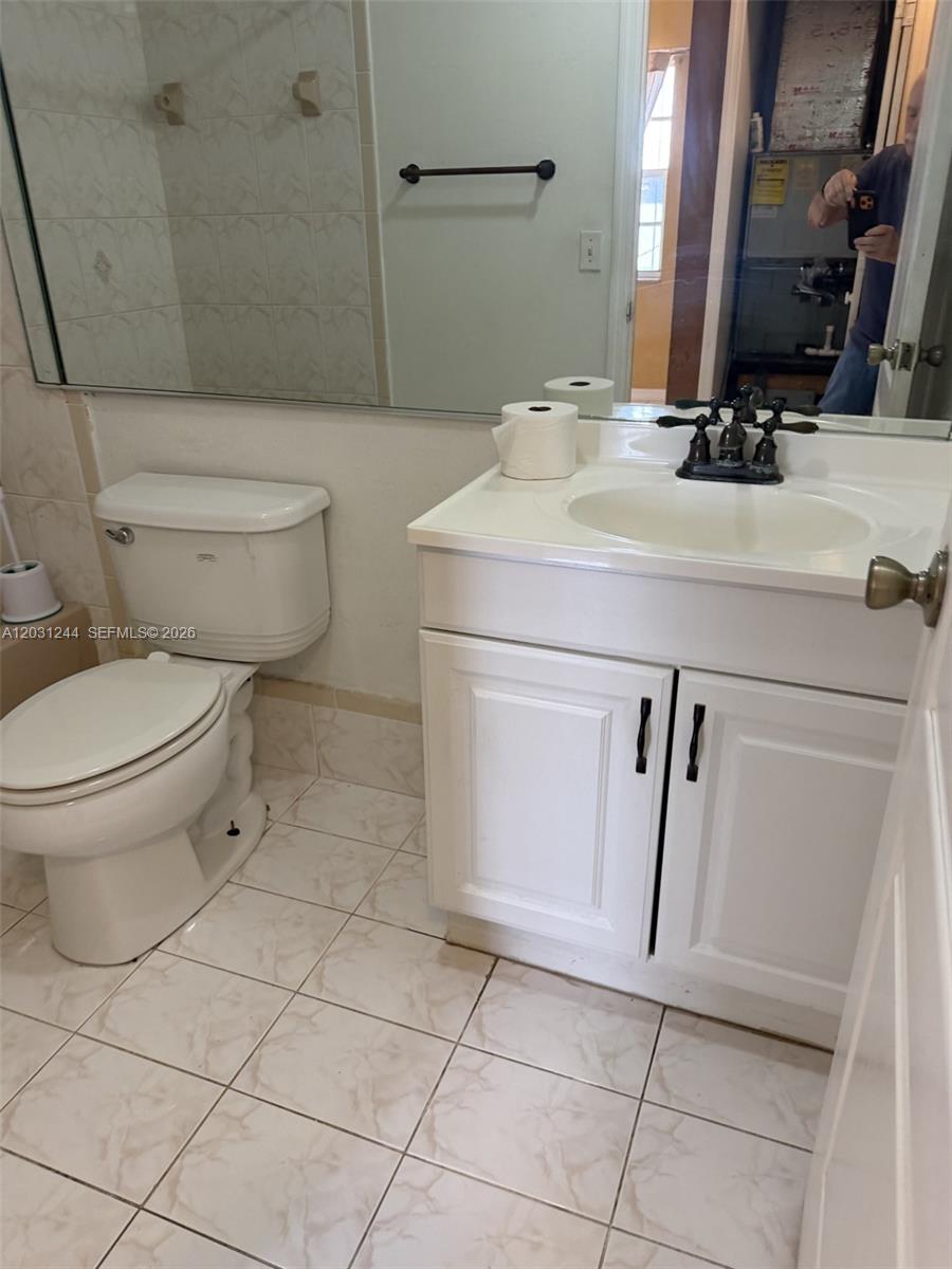 P A AT CORAL REEF - Residential