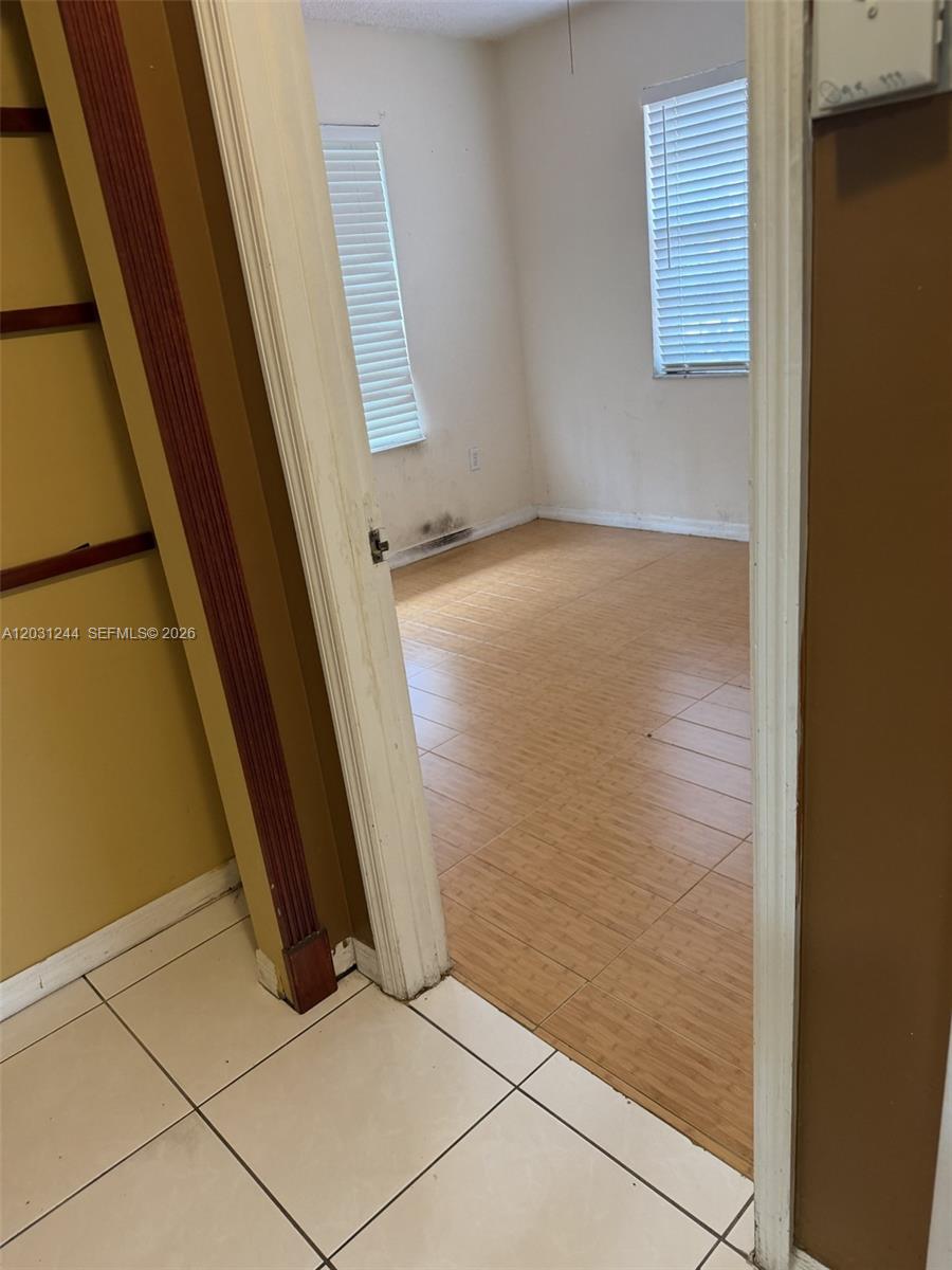 P A AT CORAL REEF - Residential
