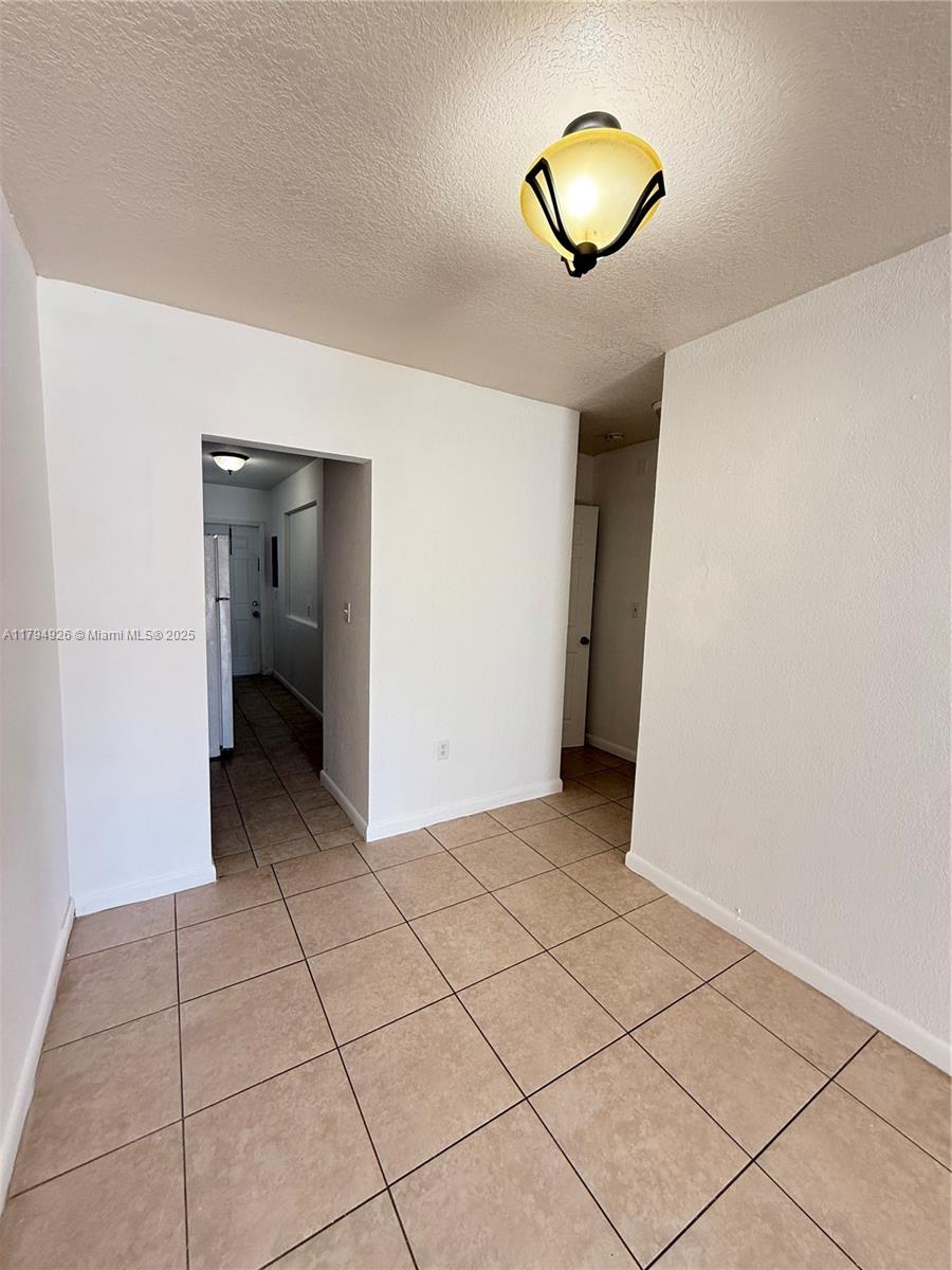 COLONIAL COURT CONDO BLDG - Residential Lease