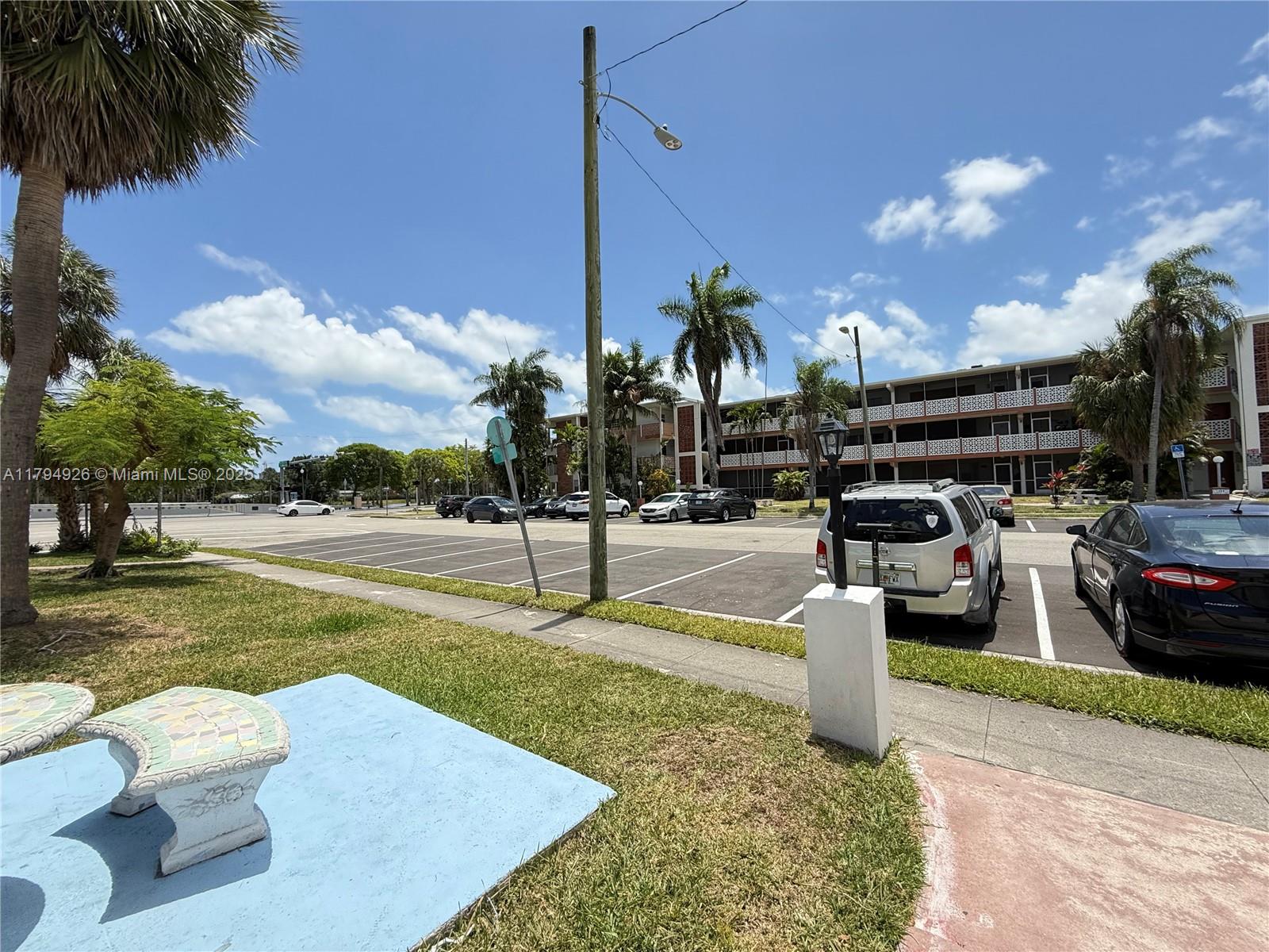 COLONIAL COURT CONDO BLDG - Residential Lease